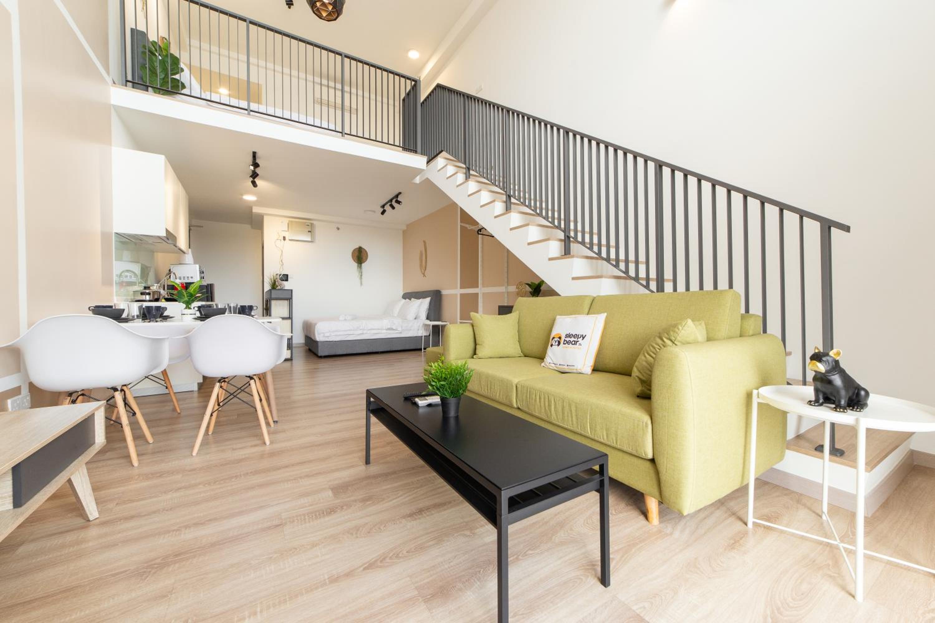 Emporis Service Apartment By Sleepy Bear photo 1