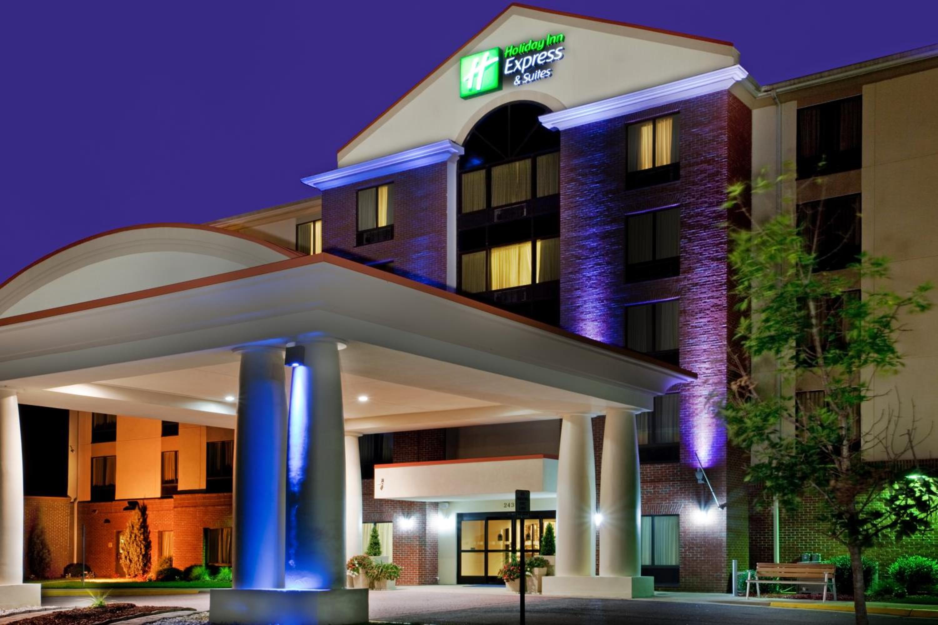 Hotel Holiday Inn Express & Suites Chesapeake By Ihg