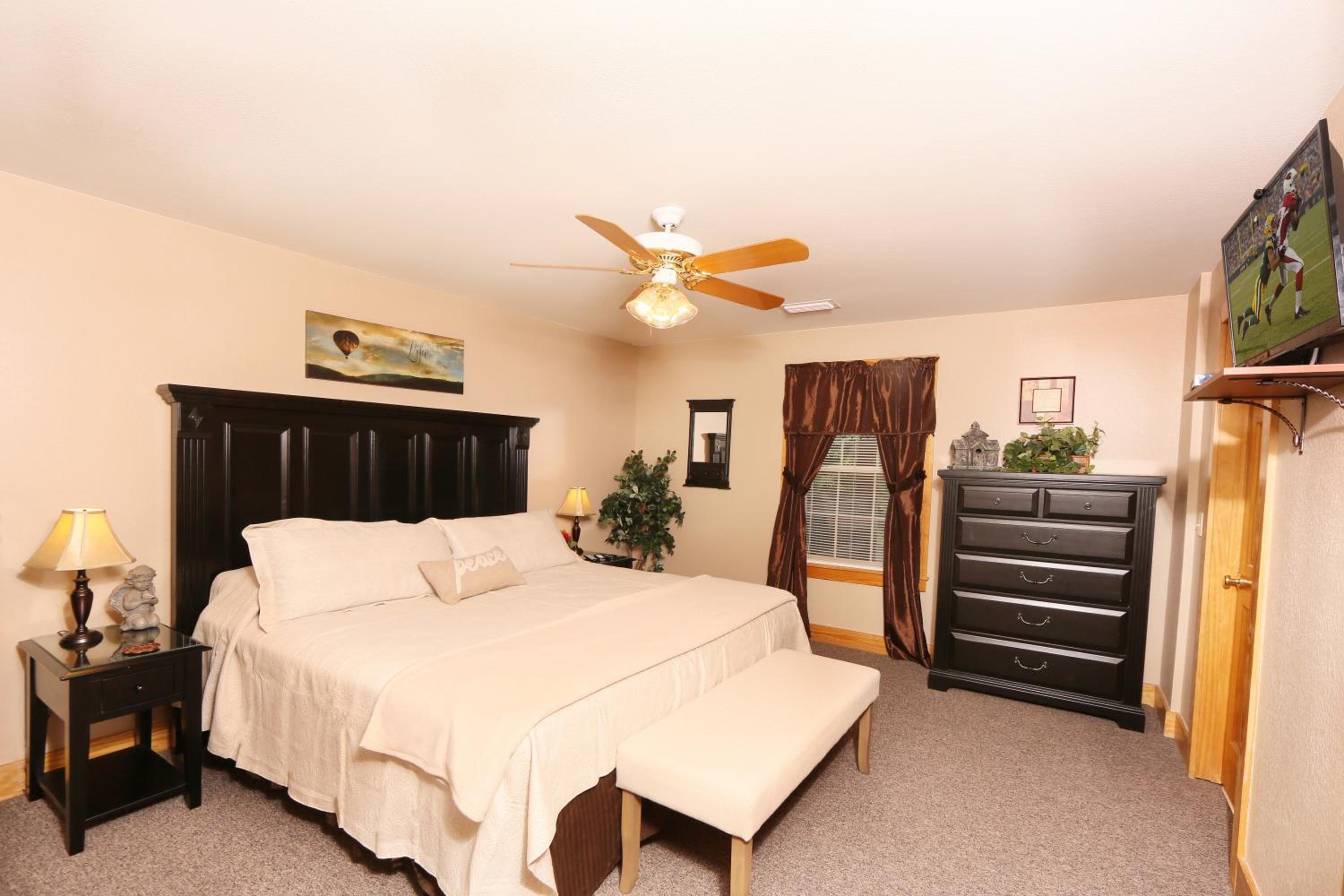 Peaceful Condo for your perfect Mountain Getaway
