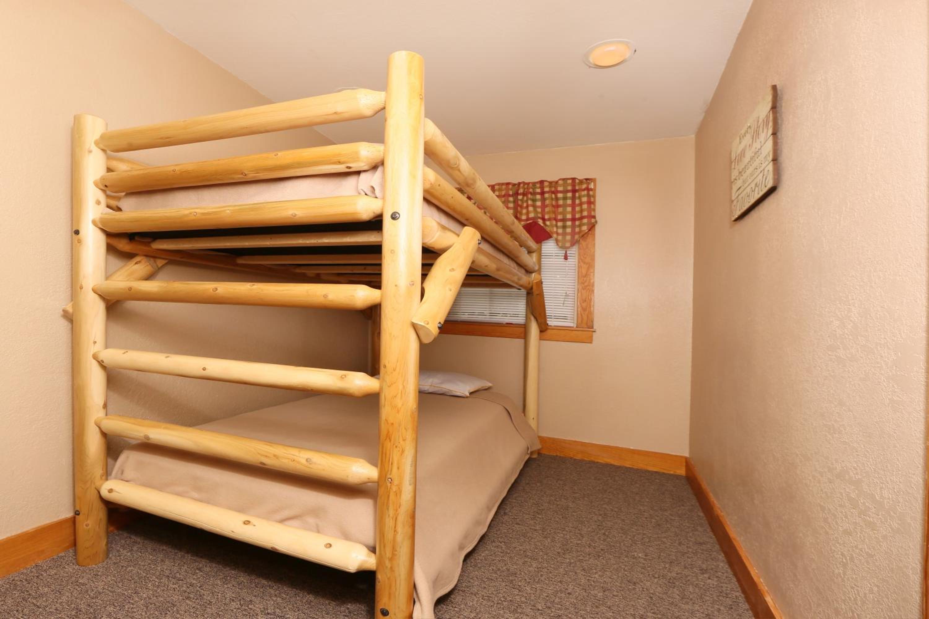Peaceful Condo for your perfect Mountain Getaway