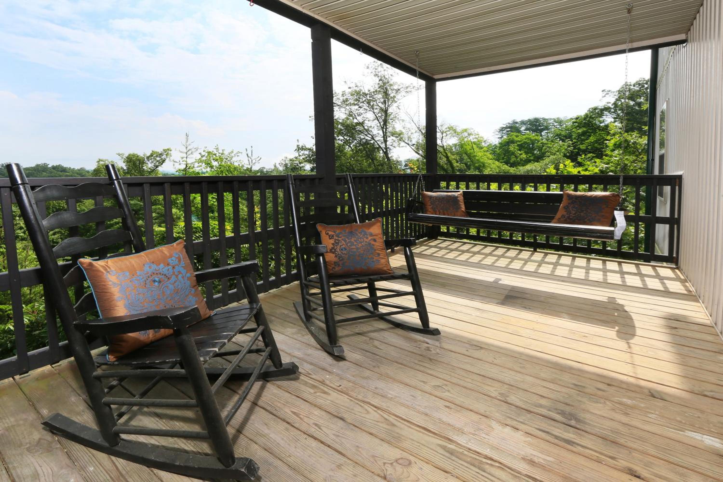 Peaceful Condo for your perfect Mountain Getaway