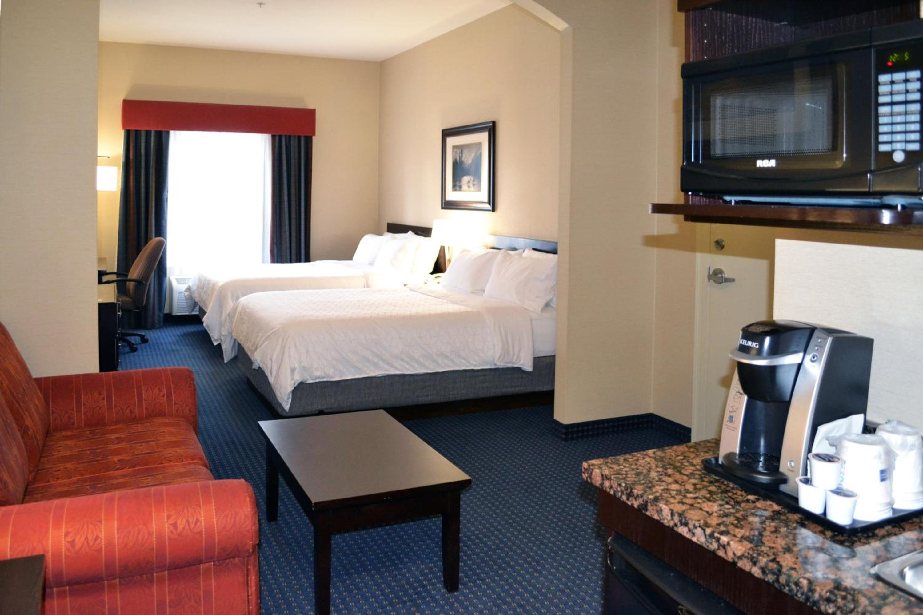 Edson Vacations - Holiday Inn Express Hotel Suites Edson, an IHG Hotel - Property Image 18