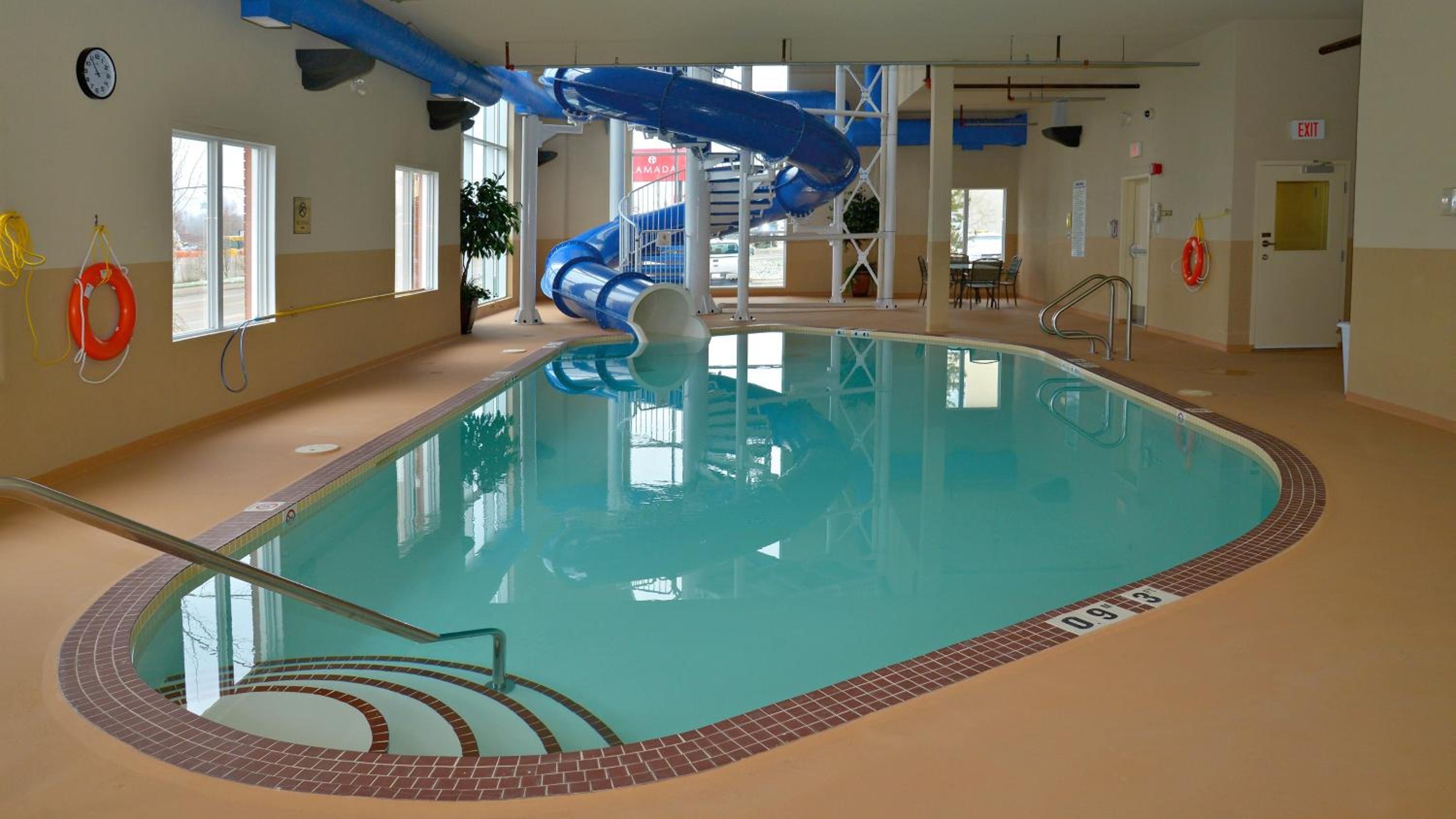 Edson Vacations - Holiday Inn Express Hotel  Suites Edson, an IHG Hotel - Property Image 10