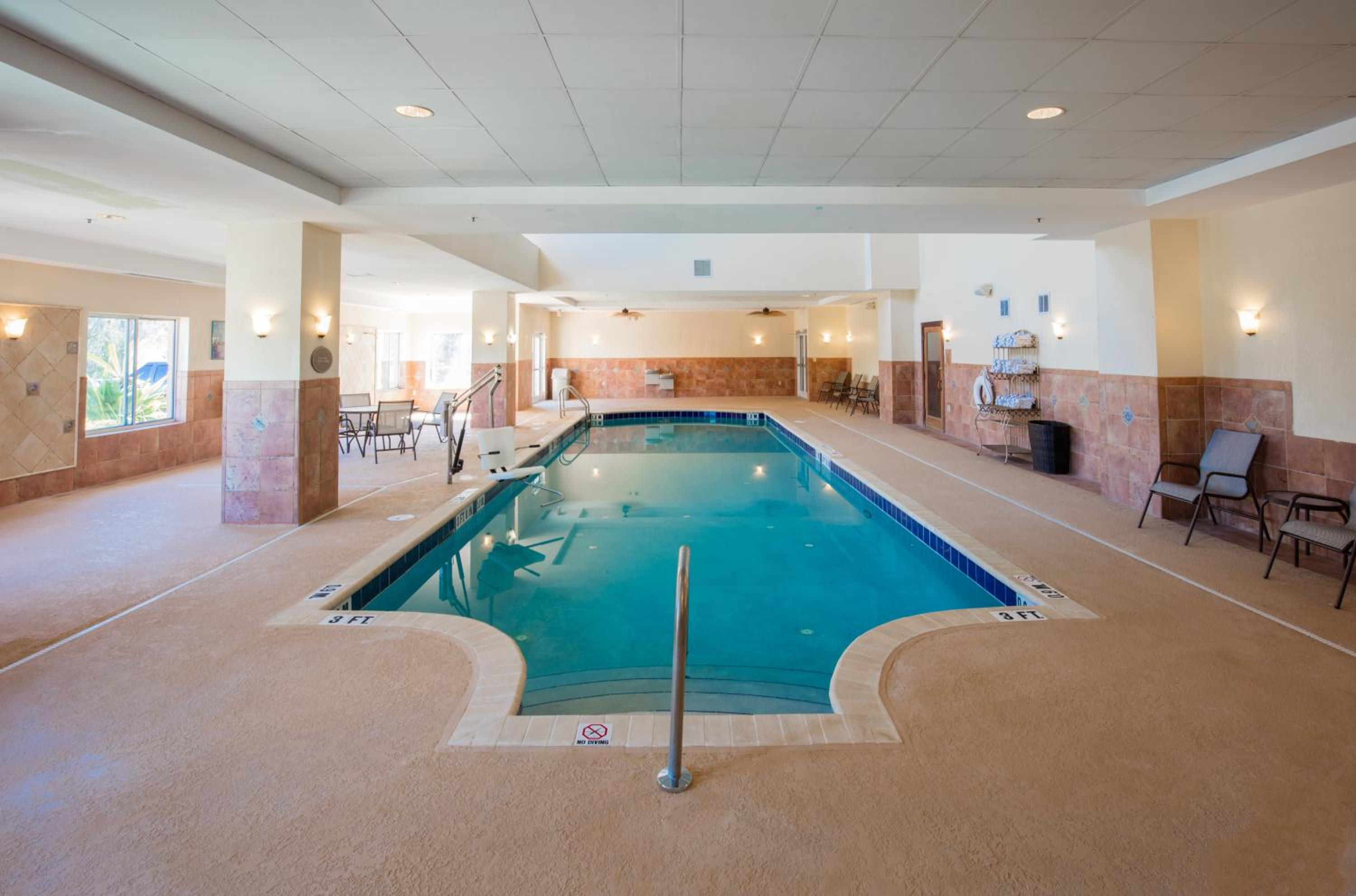 Lake City Vacations - Holiday Inn Hotel  Suites Lake City, an IHG Hotel - Property Image 11