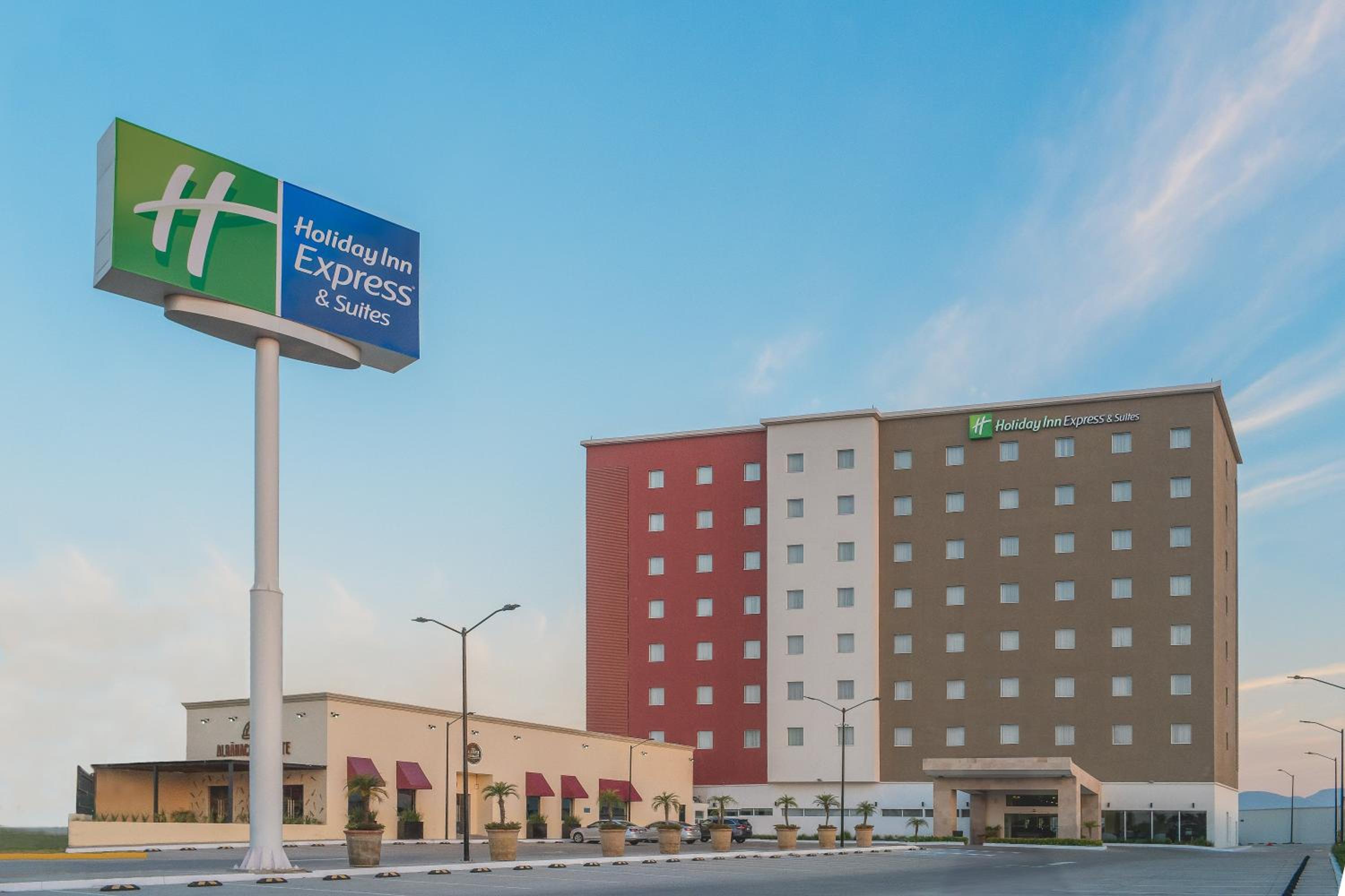 Hotel Holiday Inn Express & Suites Silao Aeropuerto - Terminal By Ihg
