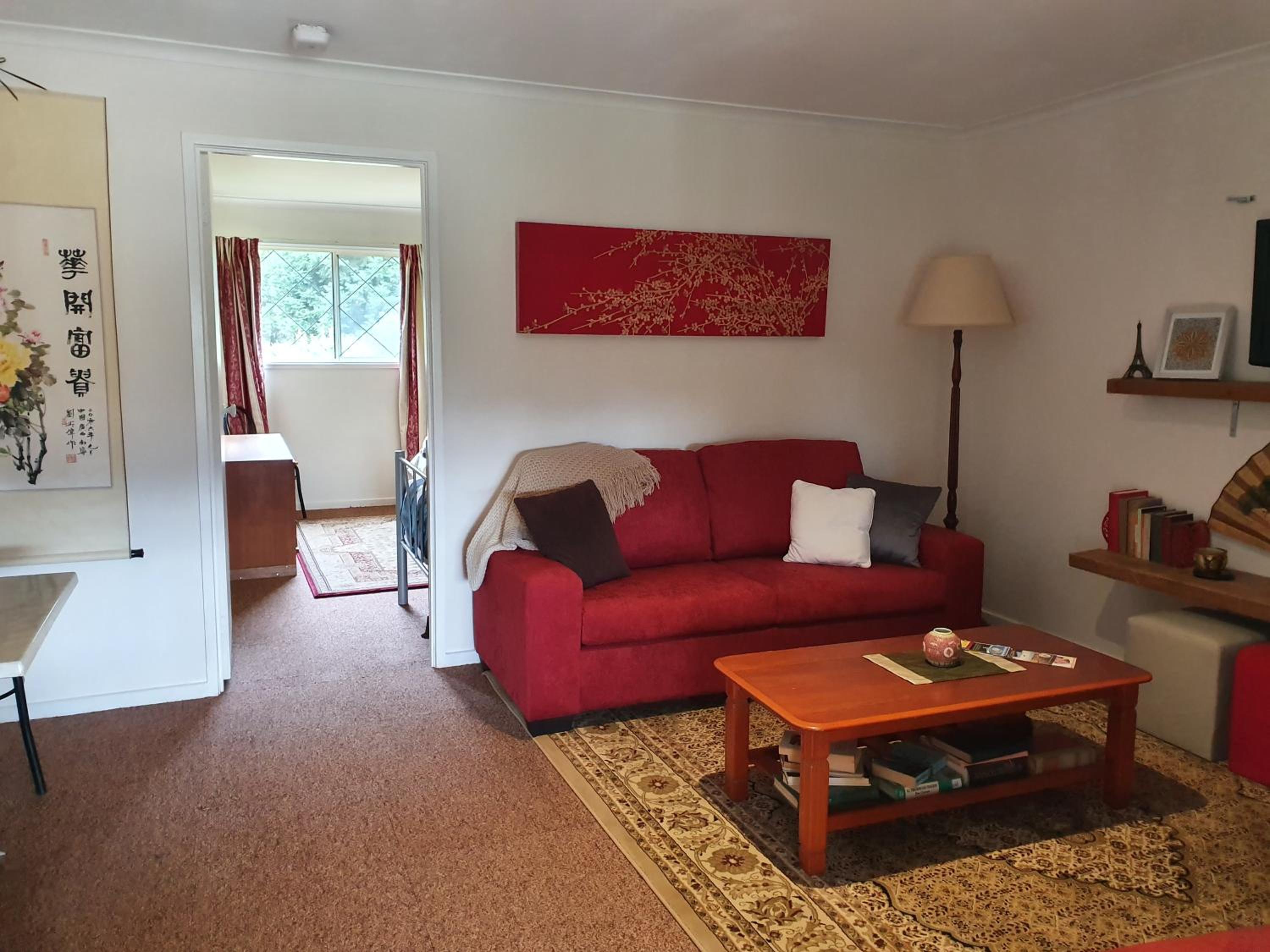 Oaktree Guest House