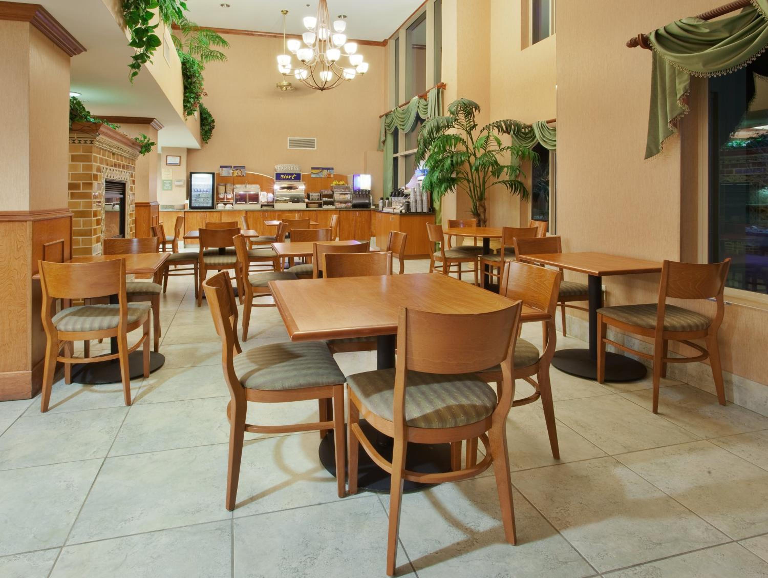 Carson City Vacations - Holiday Inn Express Hotel Suites Carson City, an IHG Hotel - Property Image 18