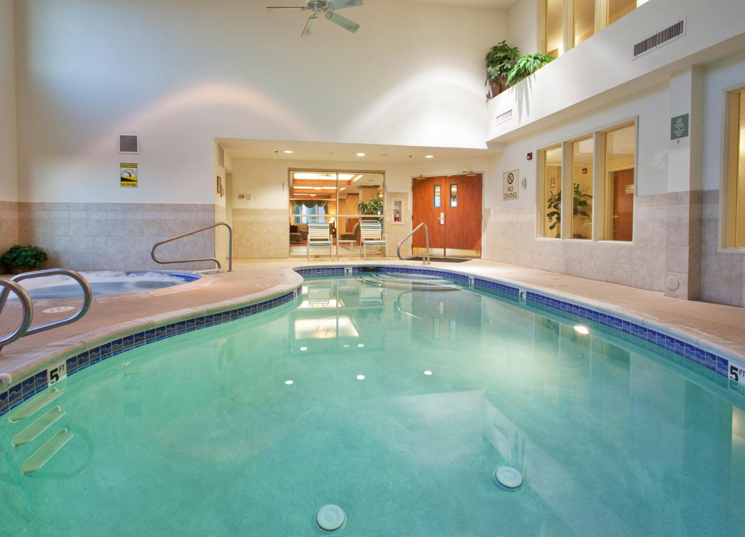 Carson City Vacations - Holiday Inn Express Hotel Suites Carson City, an IHG Hotel - Property Image 31