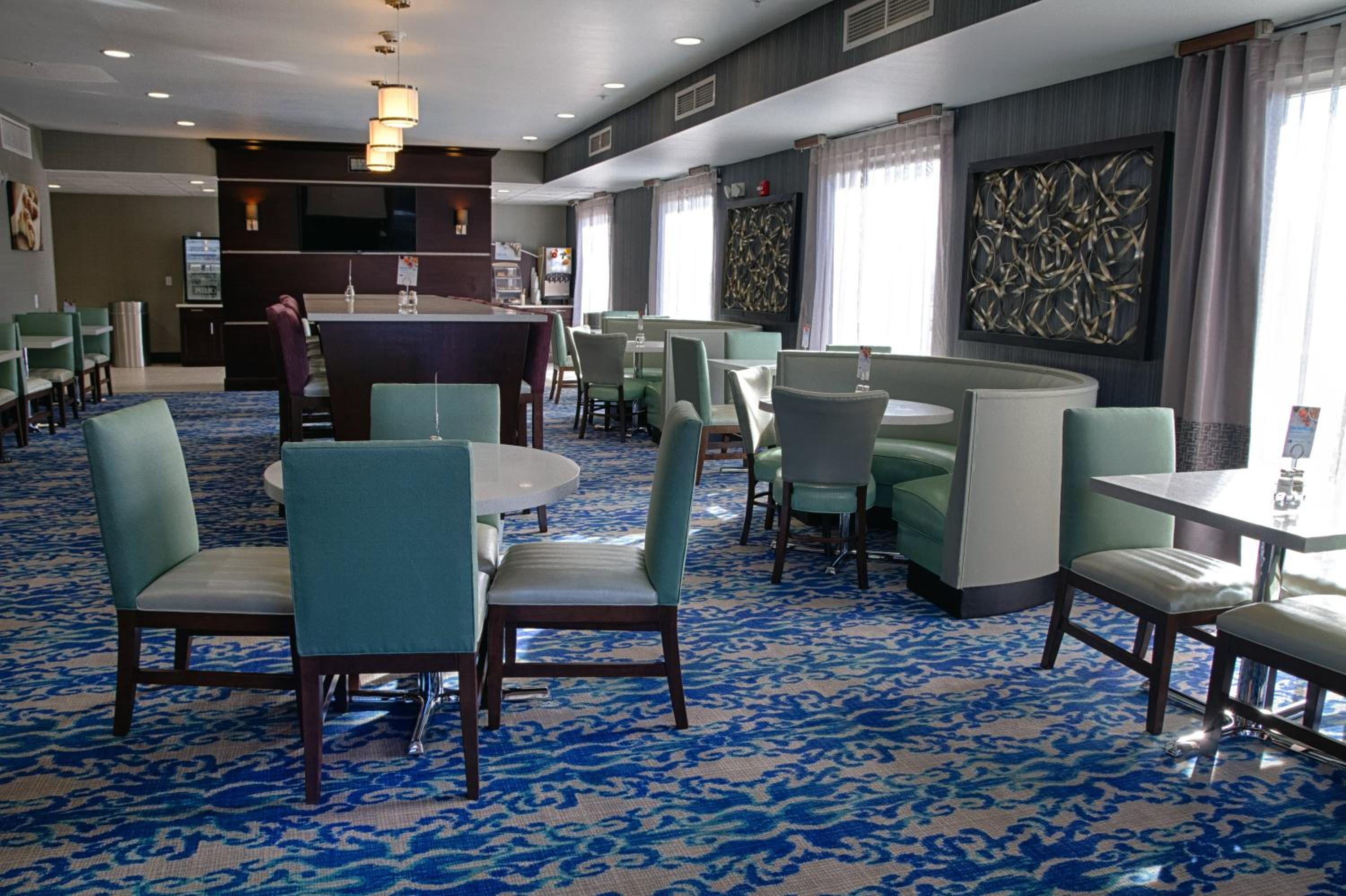 Holiday Inn Express Sidney by IHG