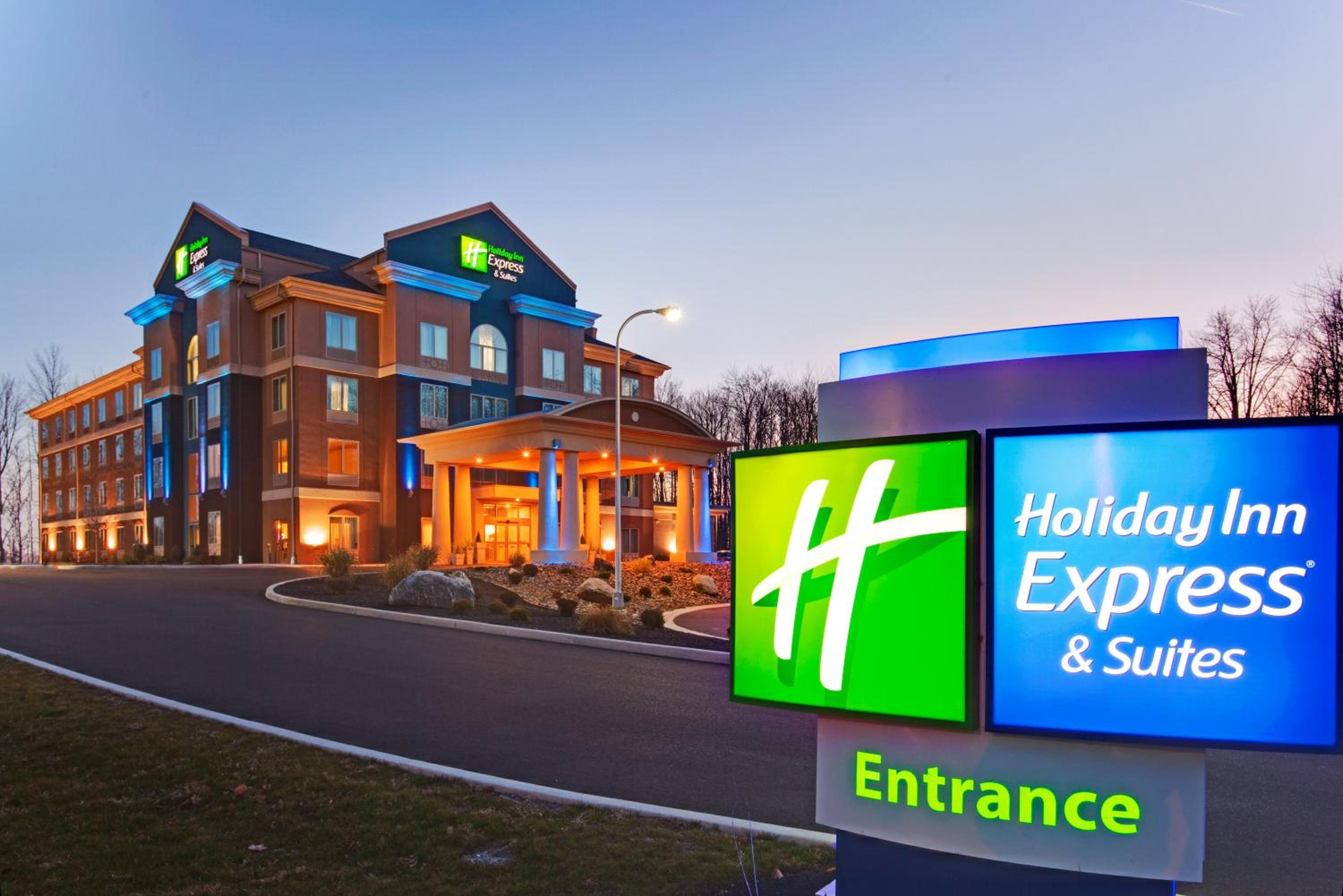 Hotel Holiday Inn Express & Suites Hamburg By Ihg