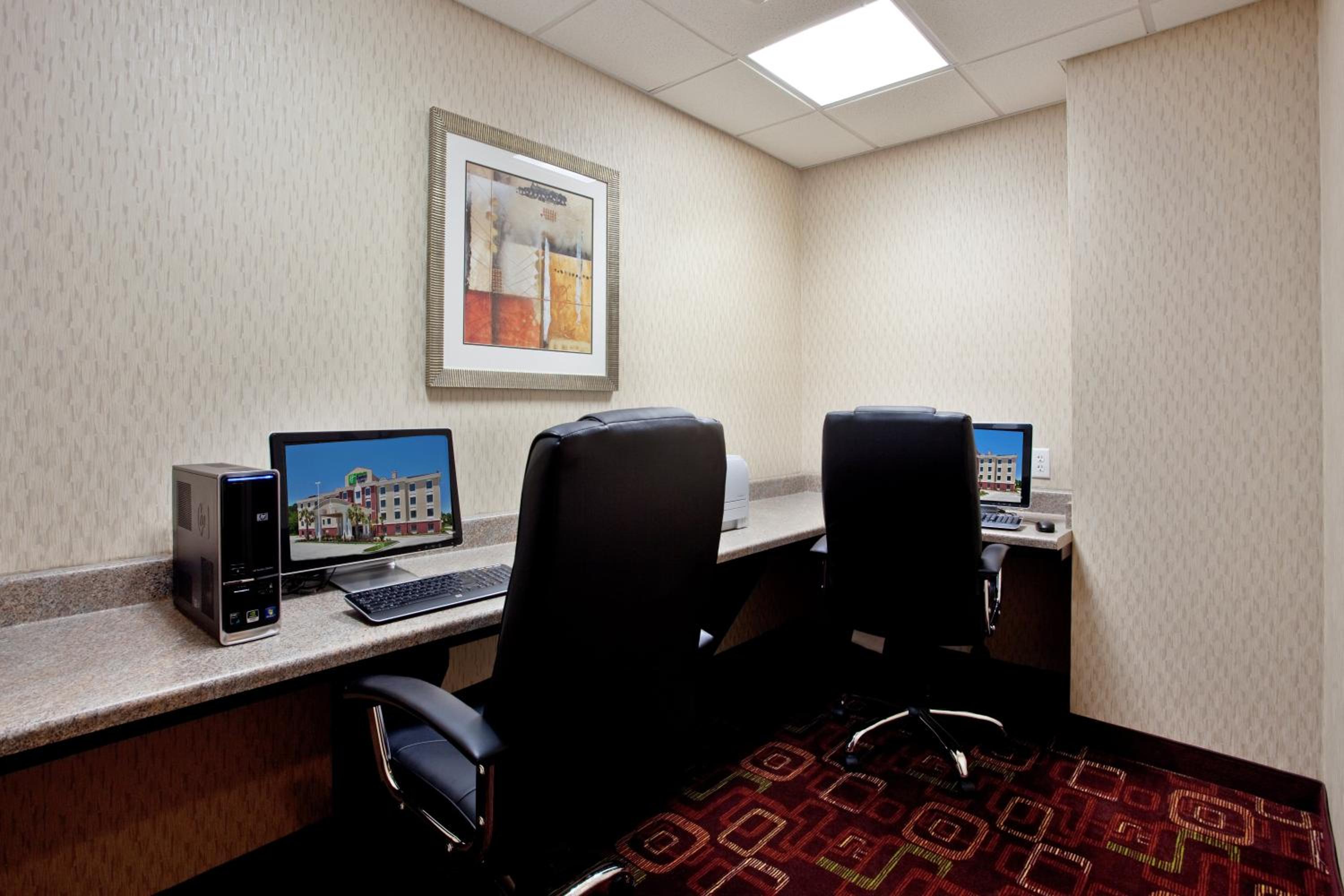Holiday Inn Express Amite by IHG view 2
