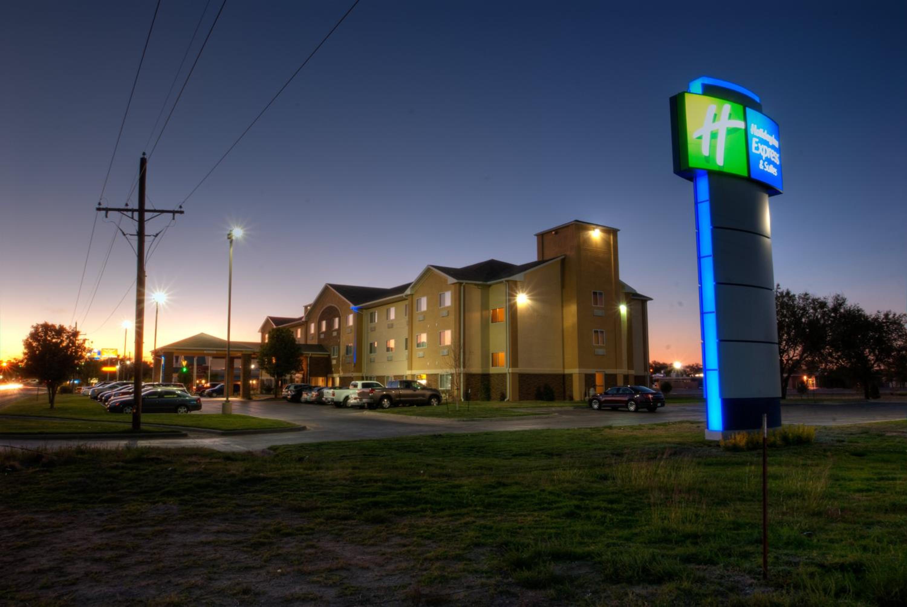 Hotel Holiday Inn Express & Suites Canyon By Ihg
