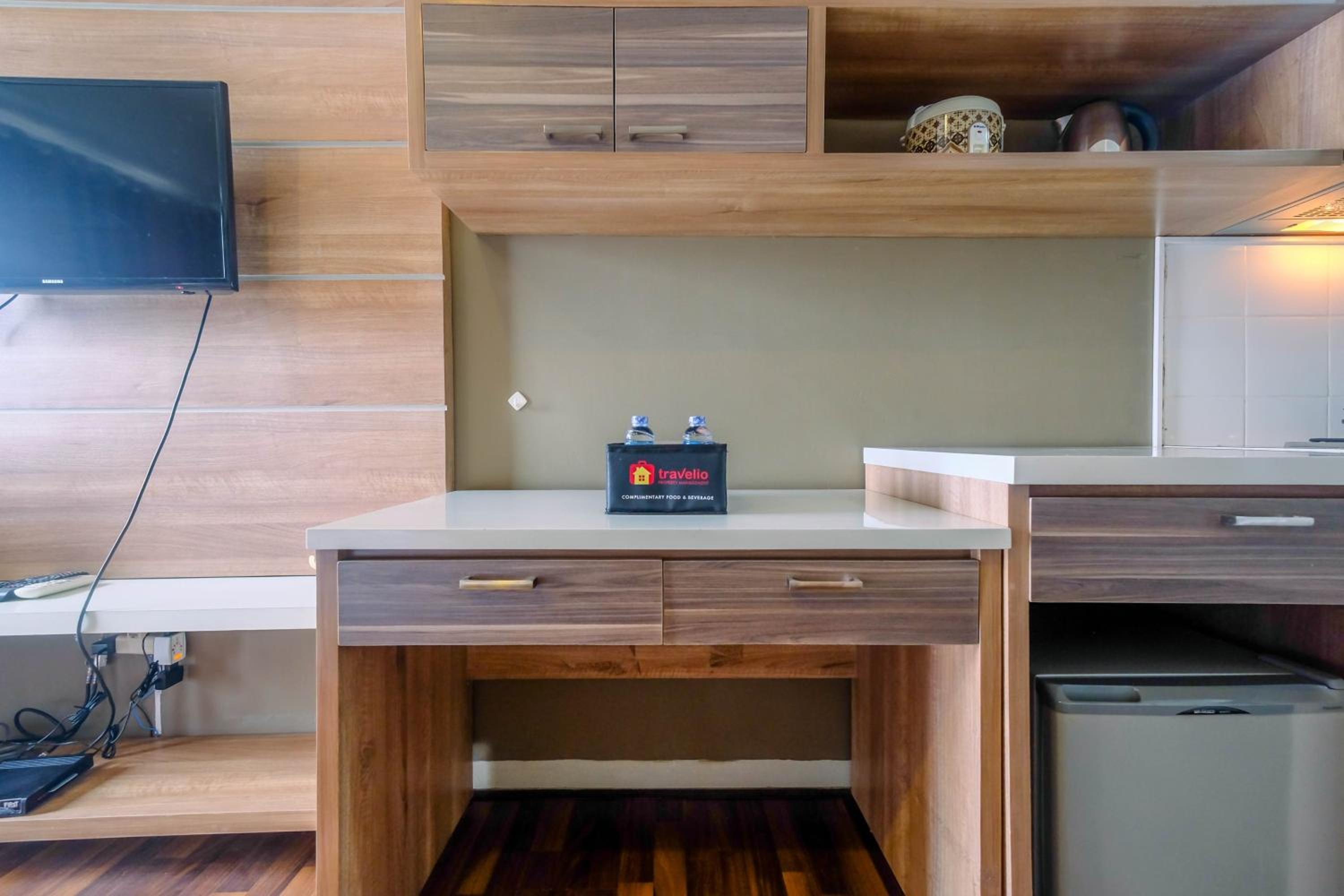Modern and Cozy Studio Park View Condominium Apartment By Travelio