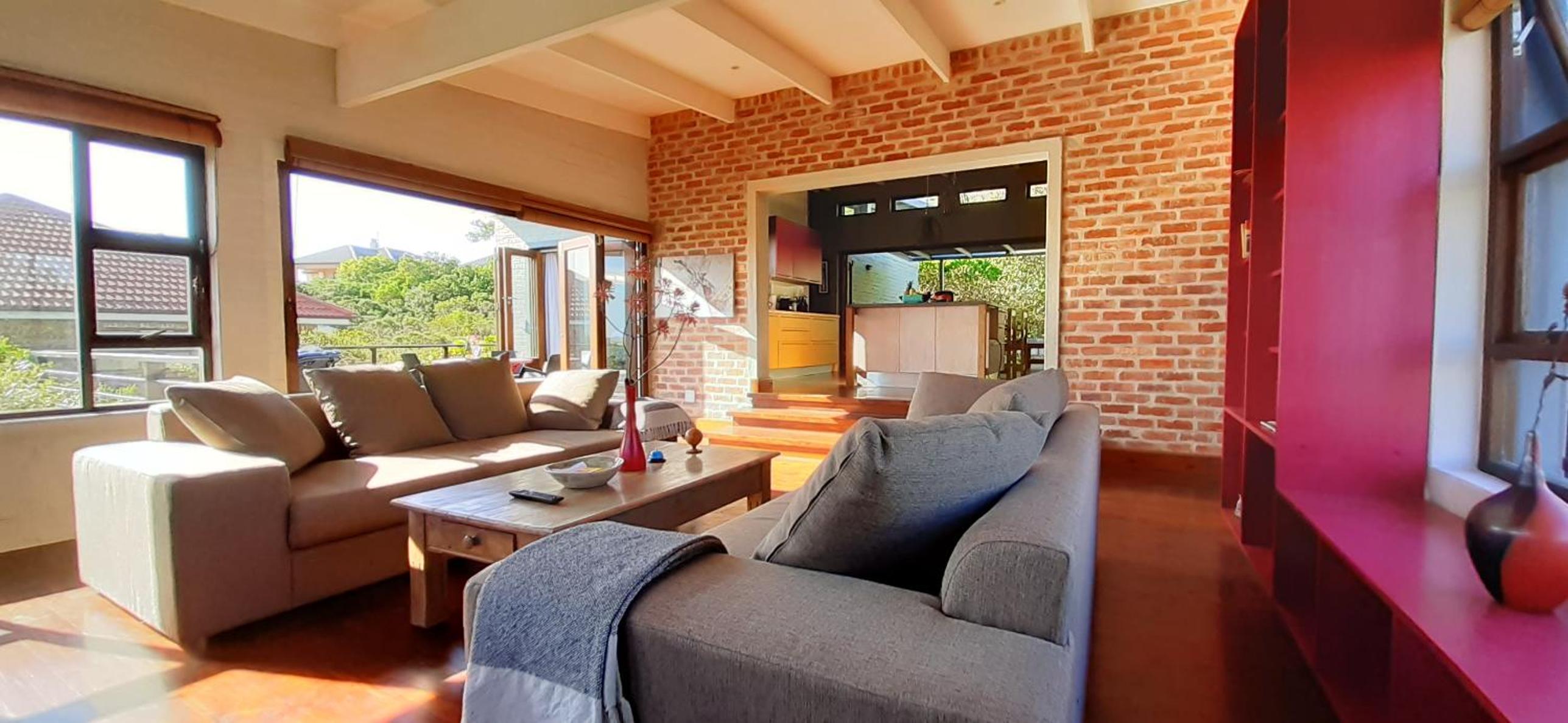 House with sea view view 2