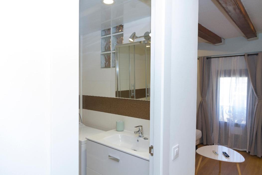 Suite Place Barcelona Diputació