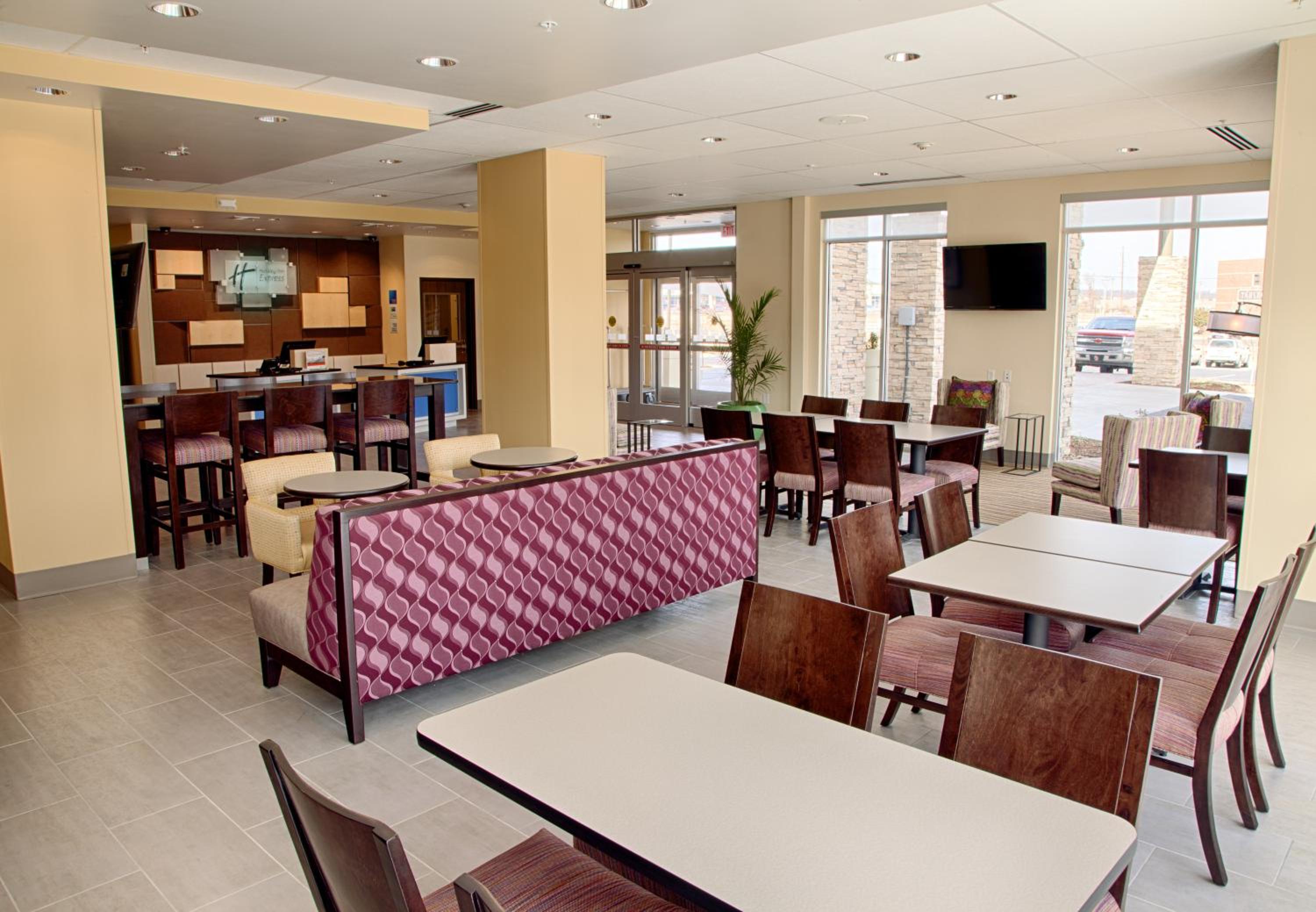 Holiday Inn Express and Suites Tahlequah, an IHG Hotel - Property Image 34