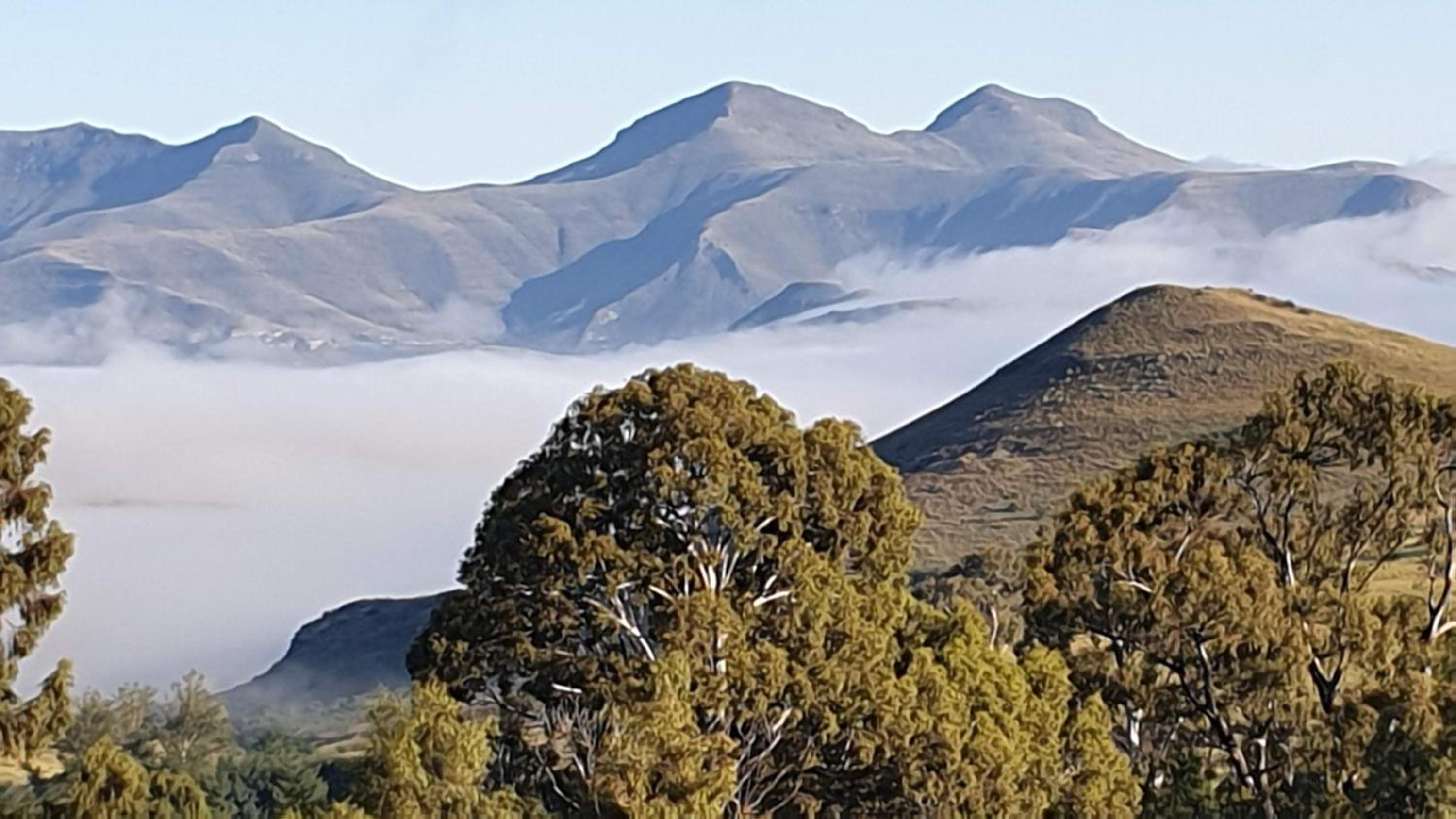 Thaba Lapeng Mountain Escape view 4