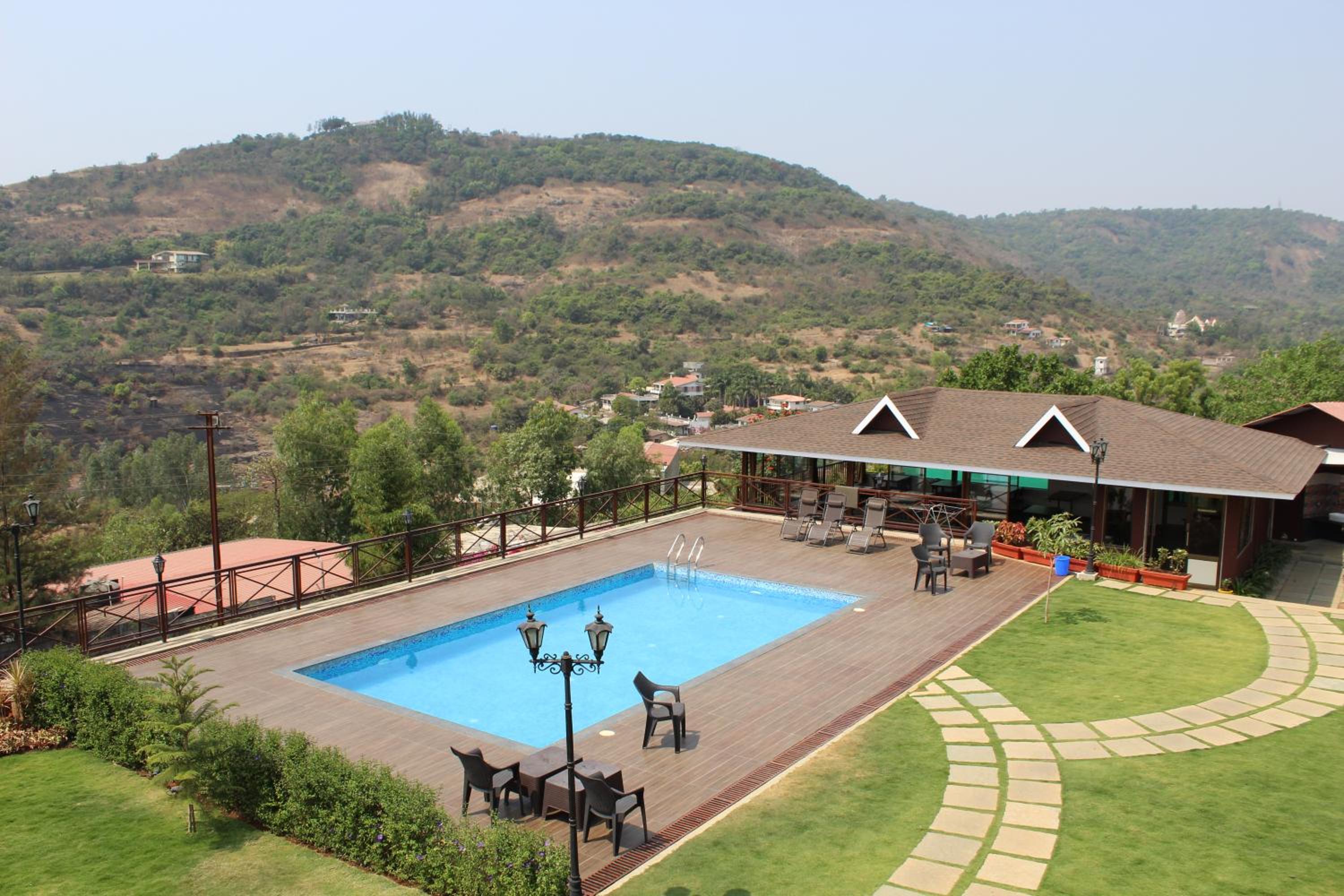 Green Velvet Resort-Near Pawna Lake view 3