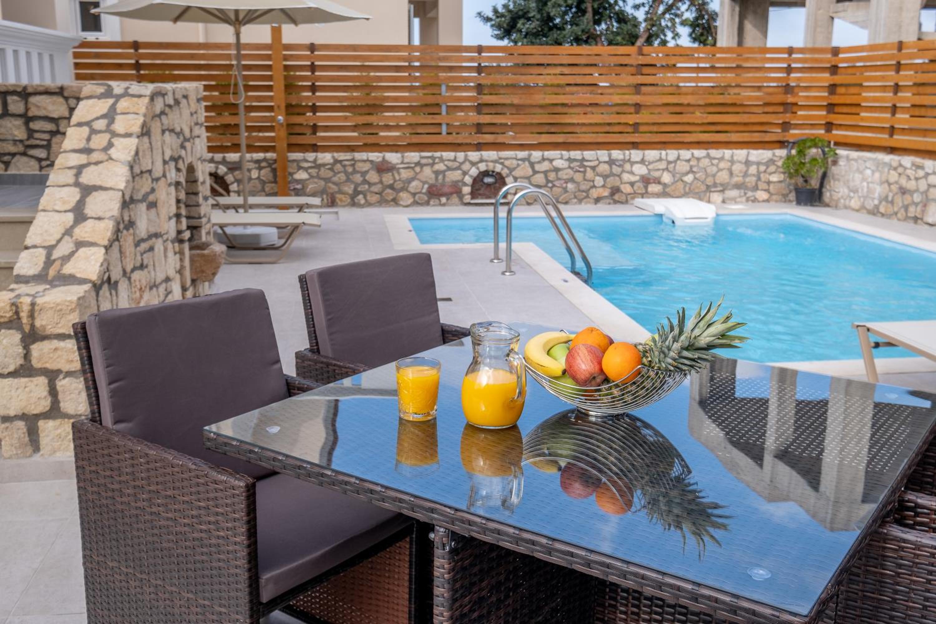 Prinos Oasis Twin Villas I view 4