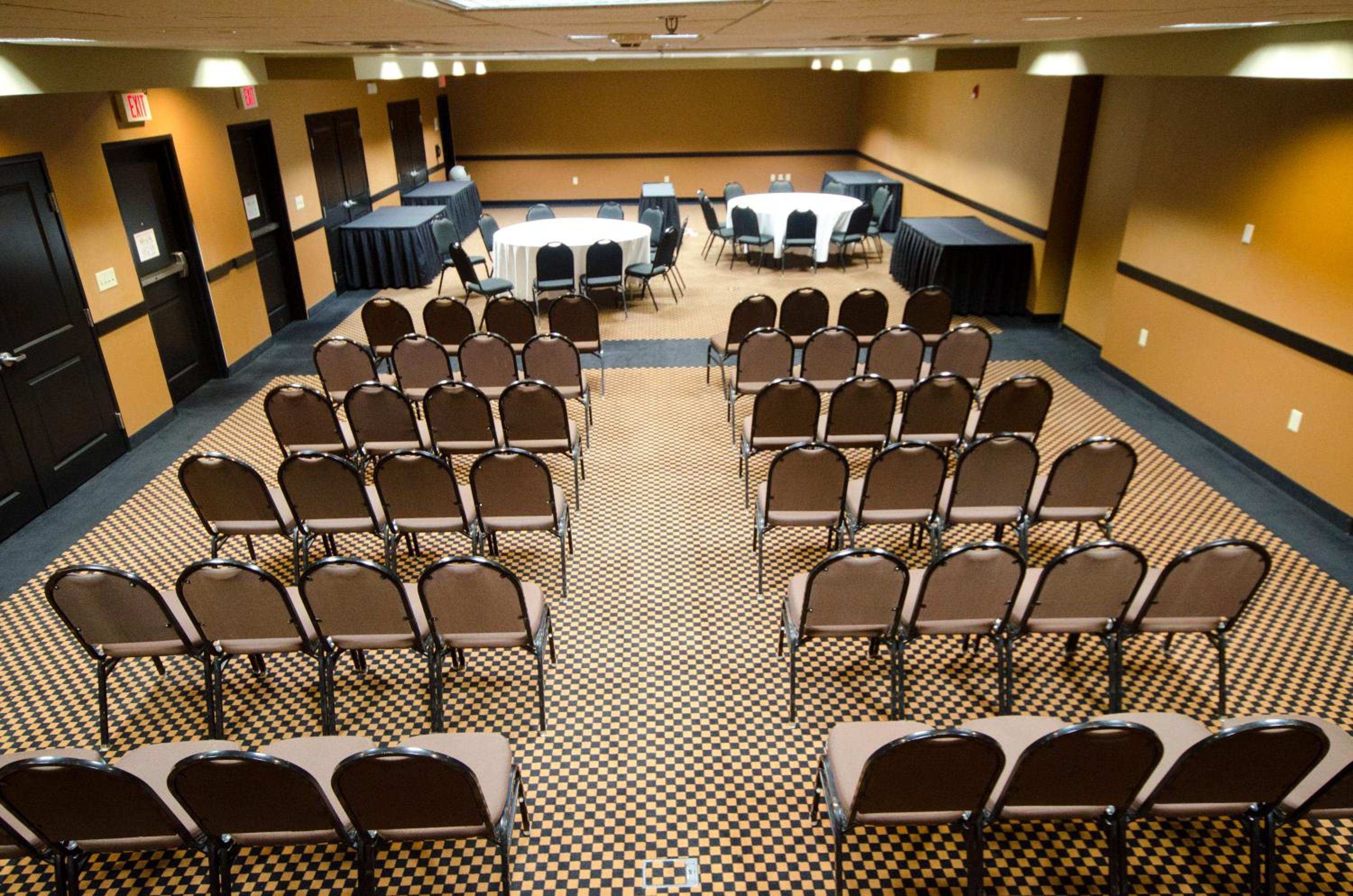 Holiday Inn St. Paul Northeast - Lake Elmo, an IHG Hotel - Property Image 74