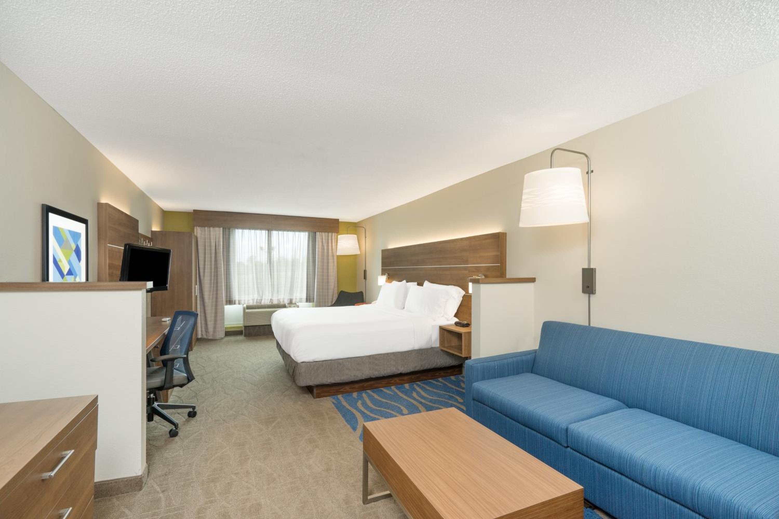 Frankfort Vacations - Holiday Inn Express Hotel  Suites Frankfort, an IHG Hotel - Property Image 2