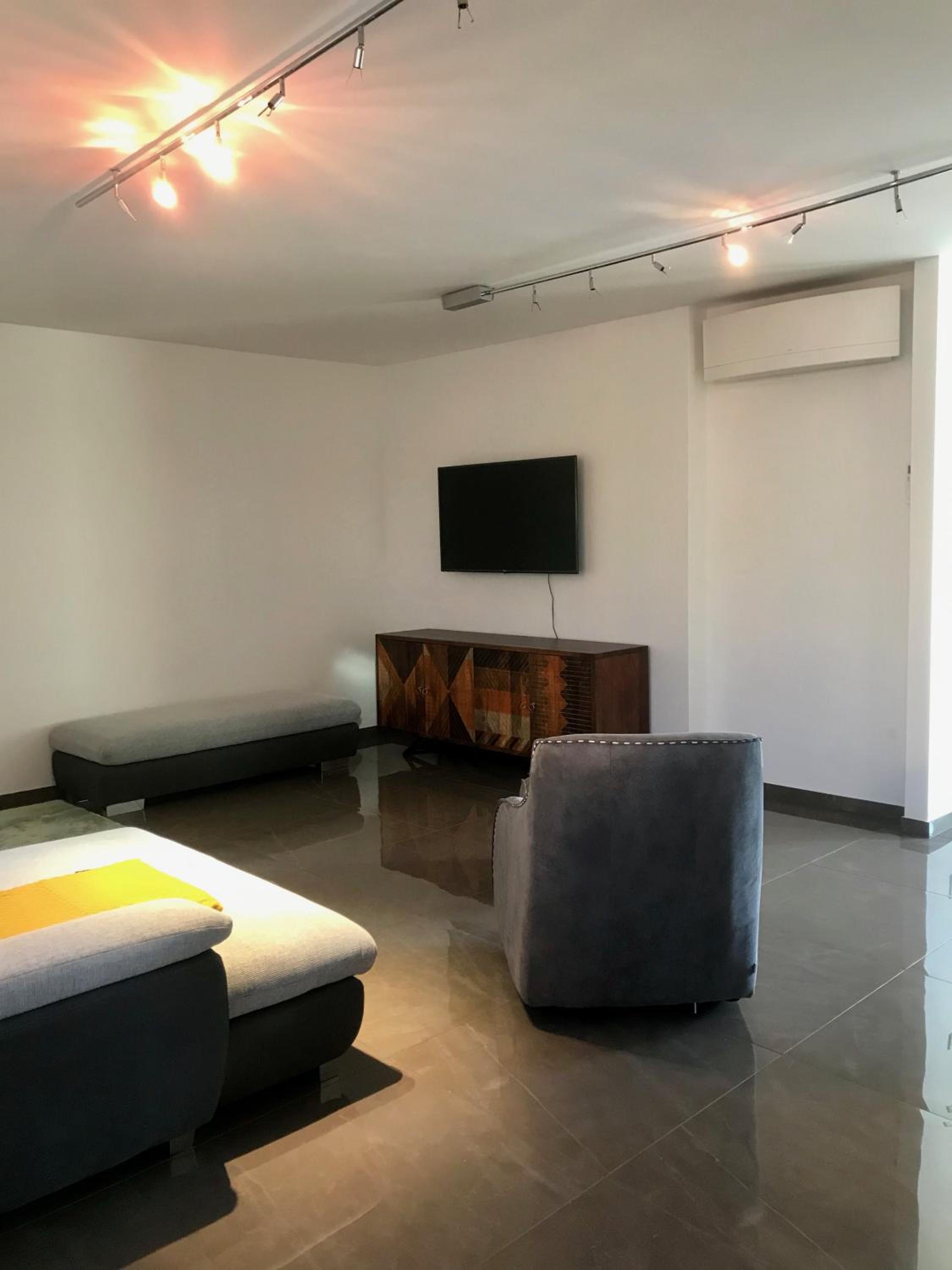 The Barts Apartments - Self Check-in