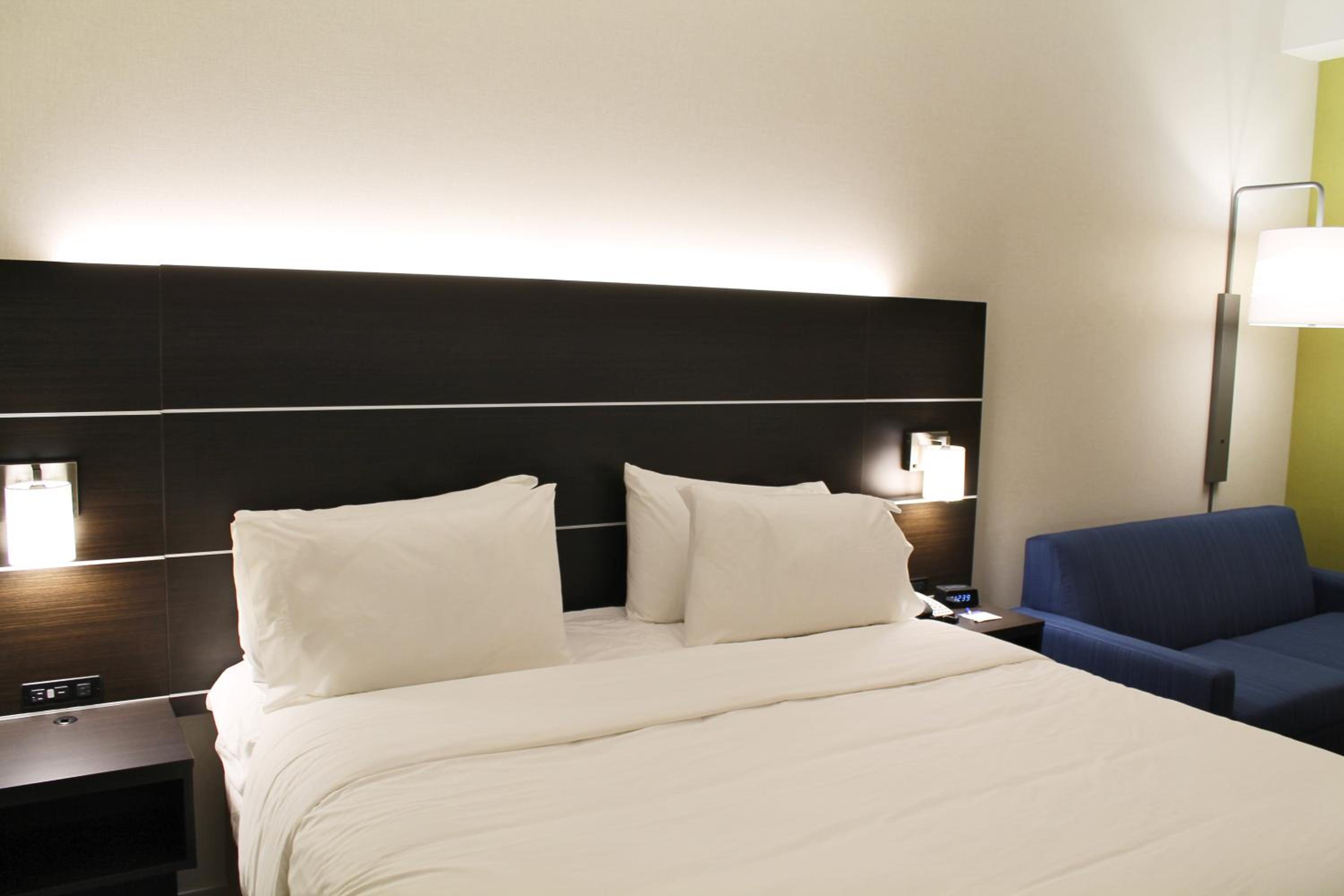 Holiday Inn Express Suites - St. Louis South - I-55, an IHG Hotel - Property Image 57
