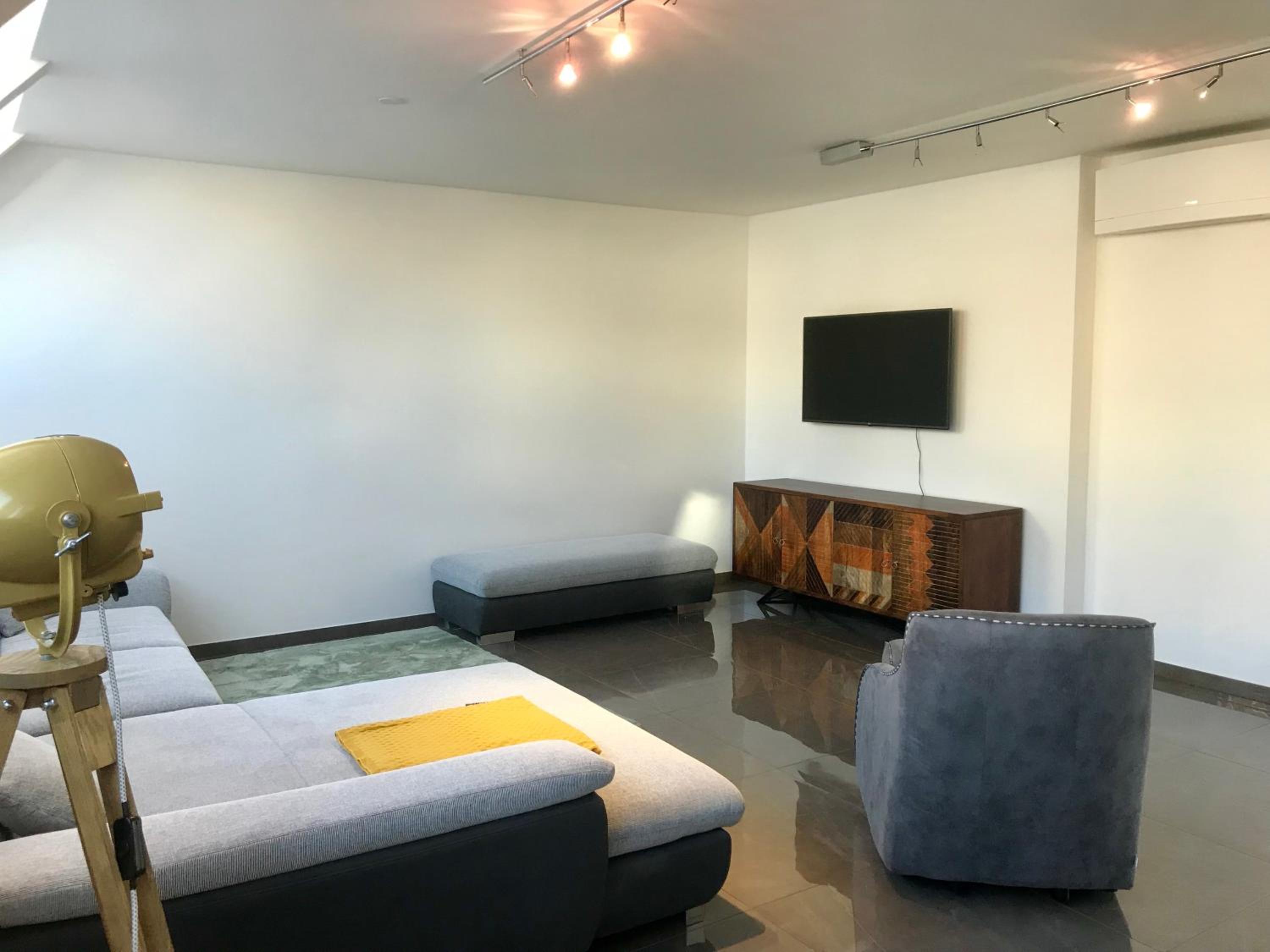 The Barts Apartments - Self Check-in