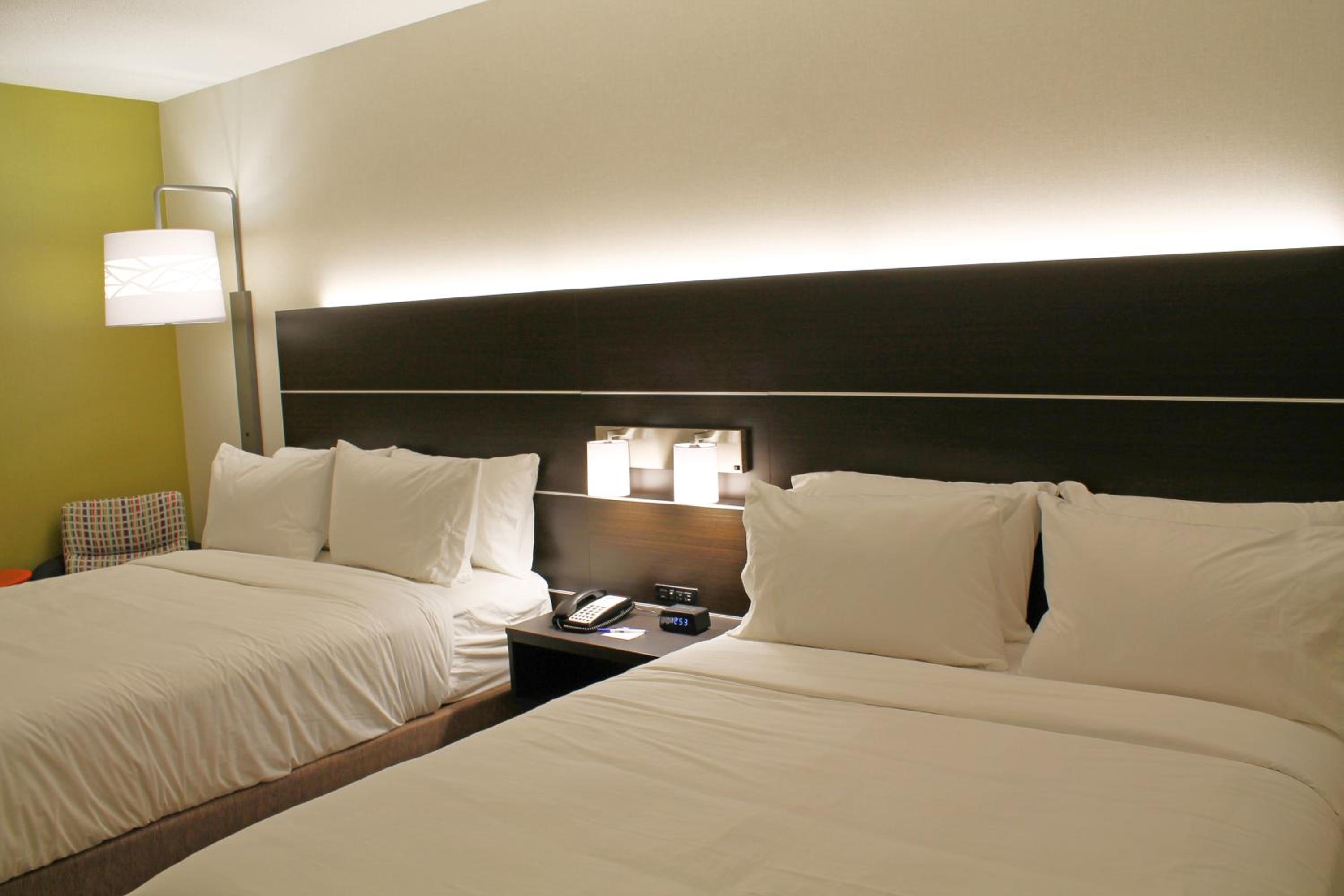 Holiday Inn Express Suites - St. Louis South - I-55, an IHG Hotel - Property Image 28
