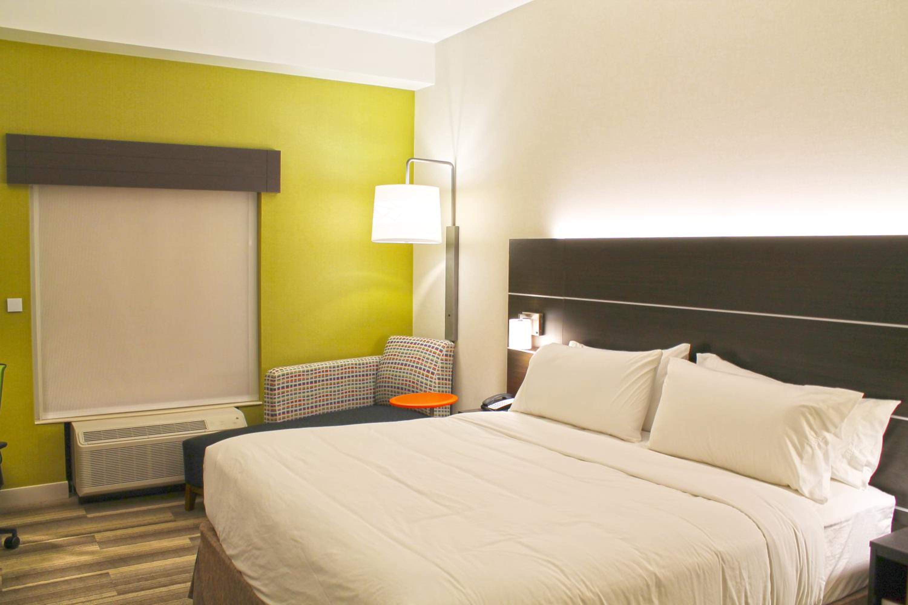 Holiday Inn Express Suites - St. Louis South - I-55, an IHG Hotel - Property Image 27