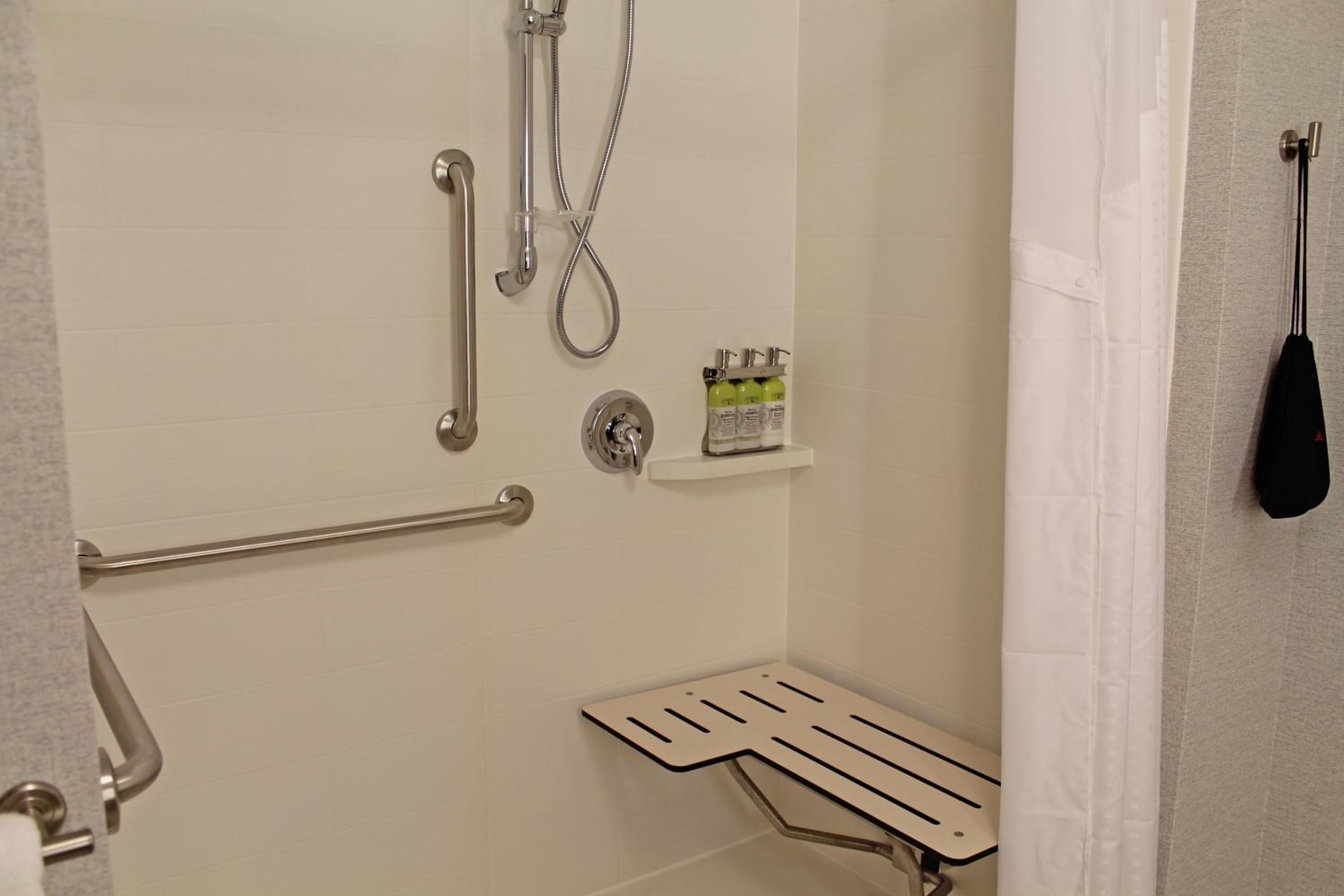 Holiday Inn Express Suites - St. Louis South - I-55, an IHG Hotel - Property Image 10