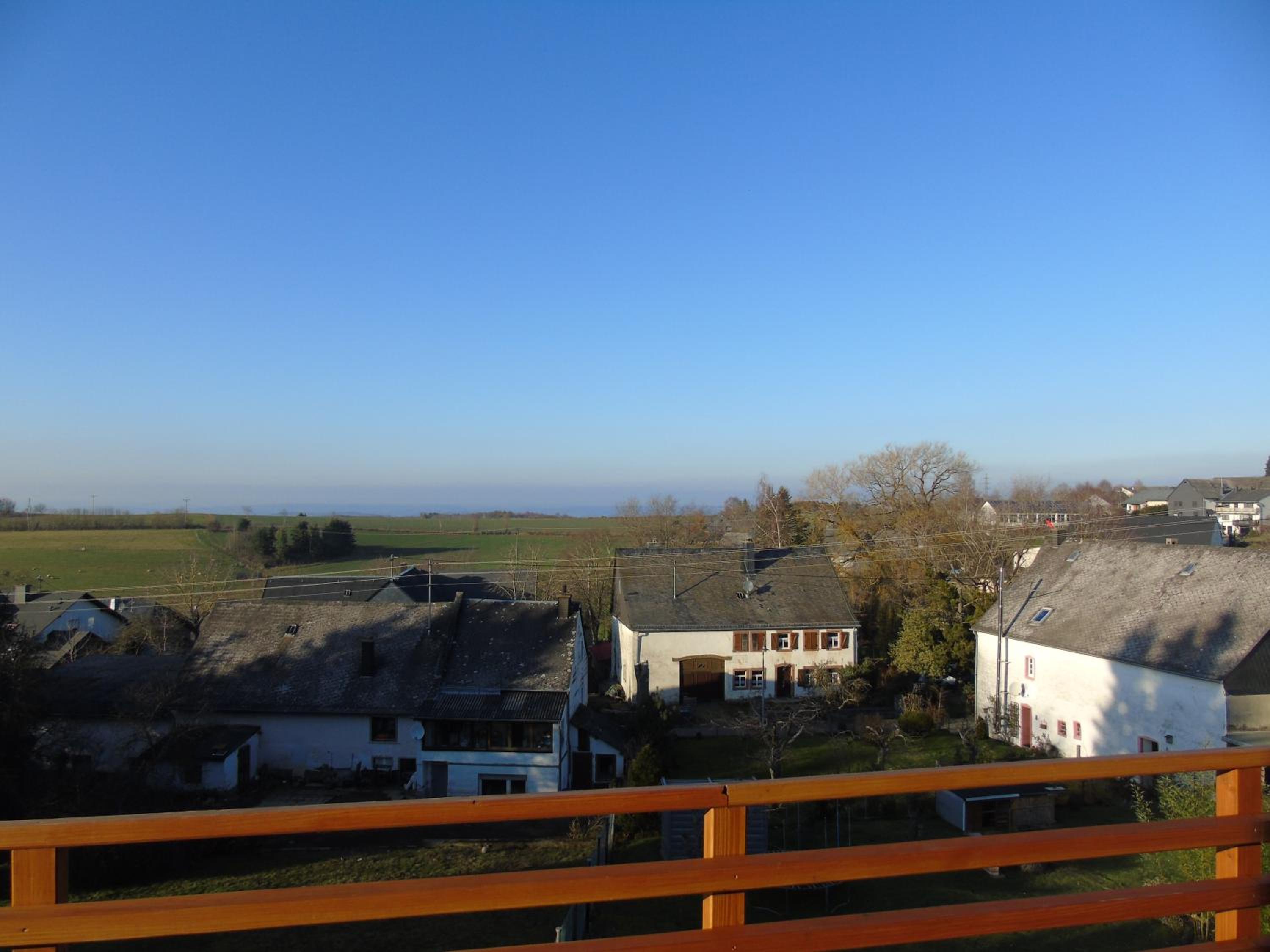 Penthouse Mosel Hunter view 3