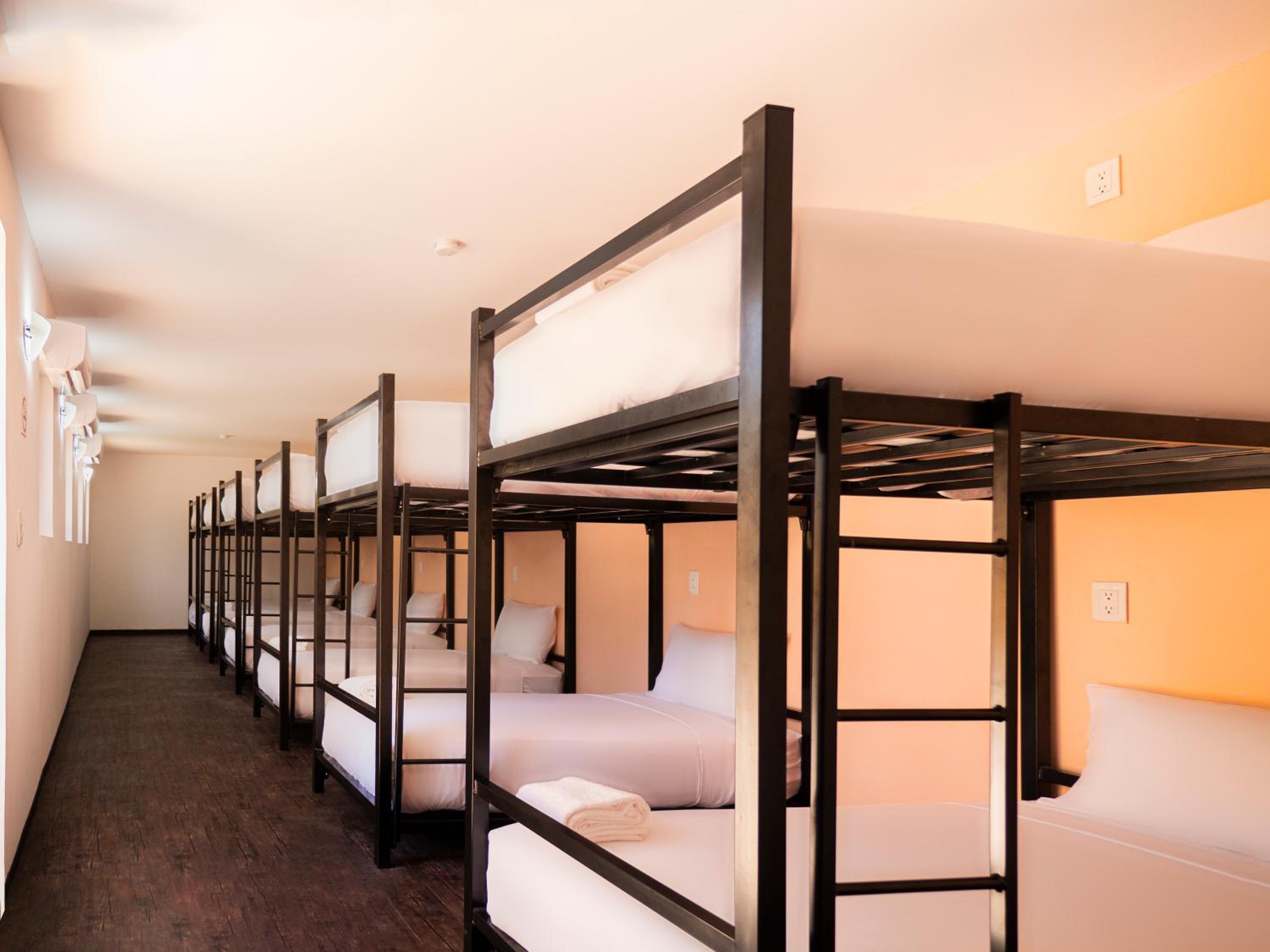 Colorbox beds and rooms - Property Image 5