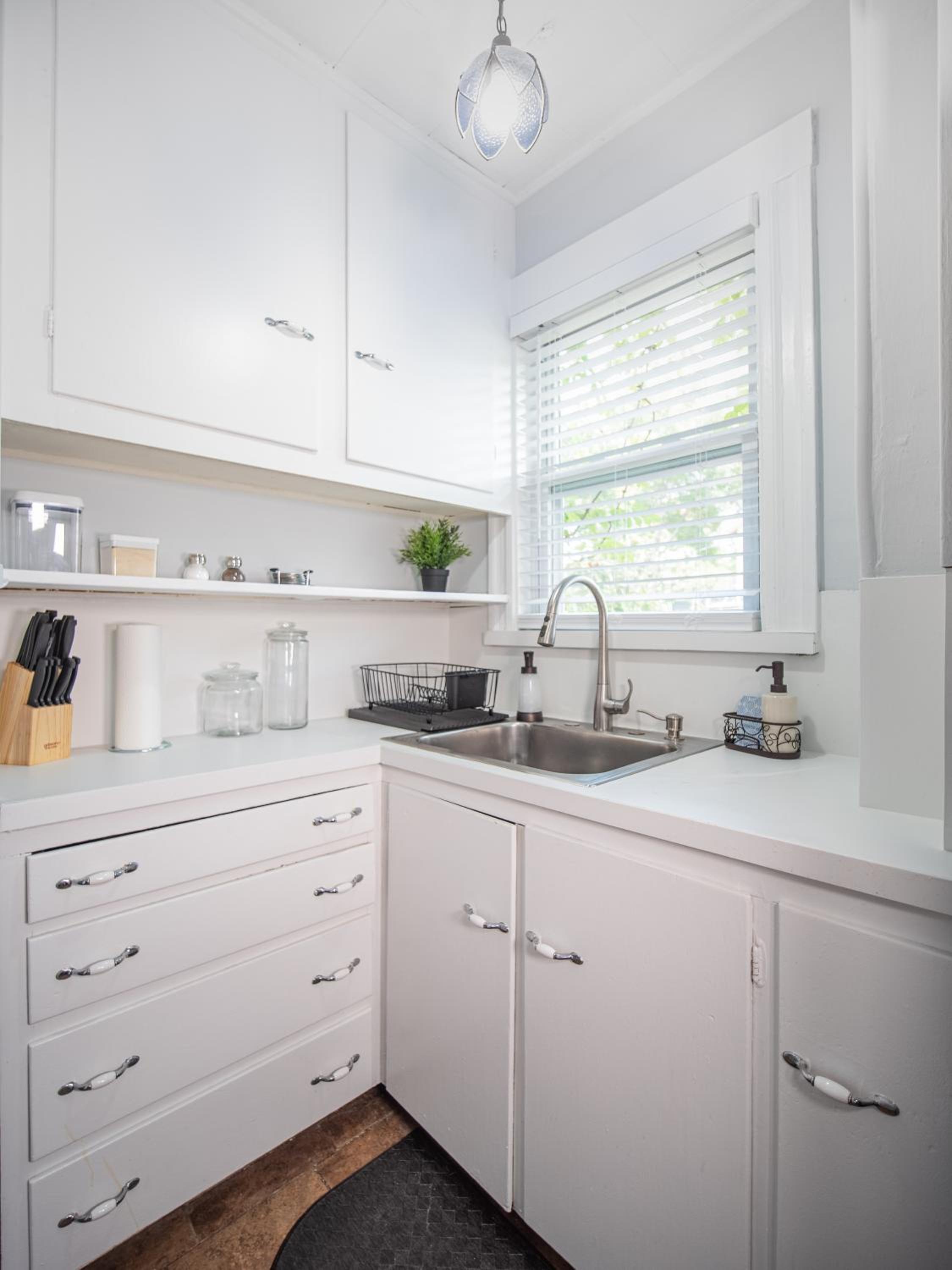 25 Ellis Av, photo 22