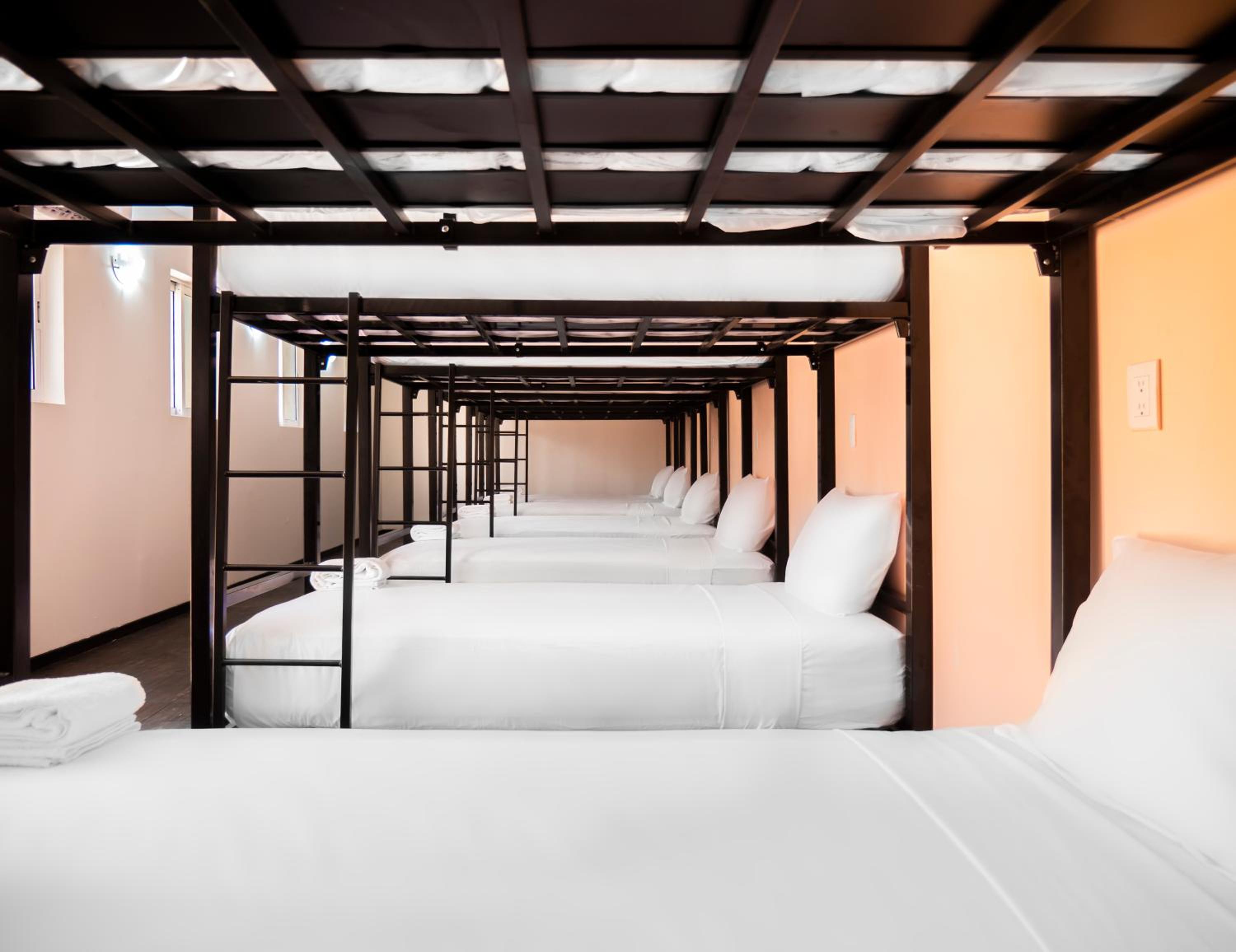 Colorbox beds and rooms - Property Image 3