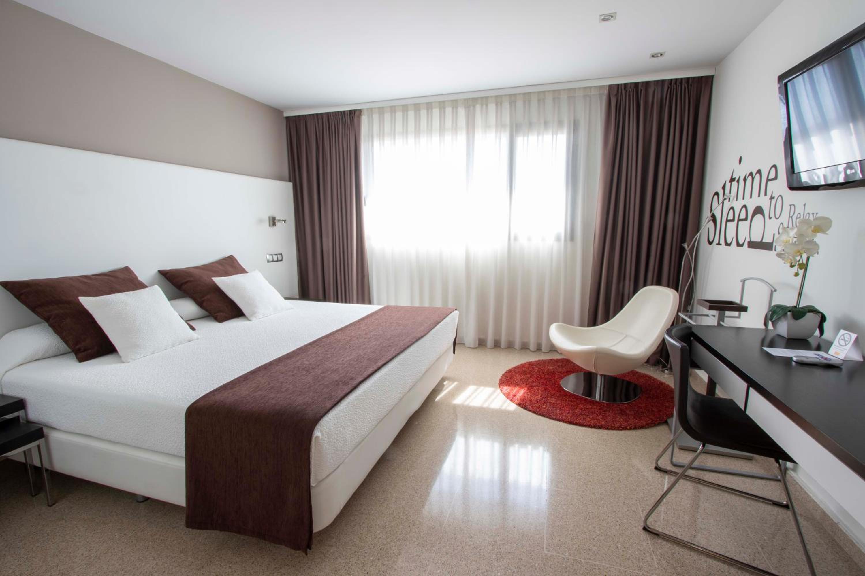 Villa Alojamiento y Congresos - Villa Universitaria