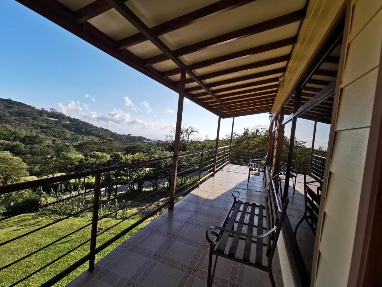 Monteluna Studios Monteverde