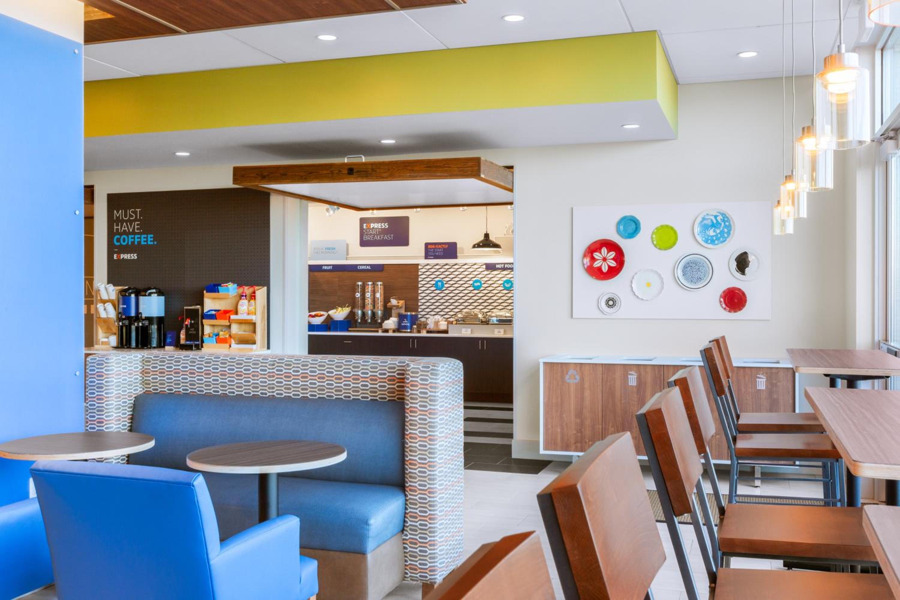 Holiday Inn Express  Suites - Union Gap - Yakima Area, an IHG Hotel - Property Image 9