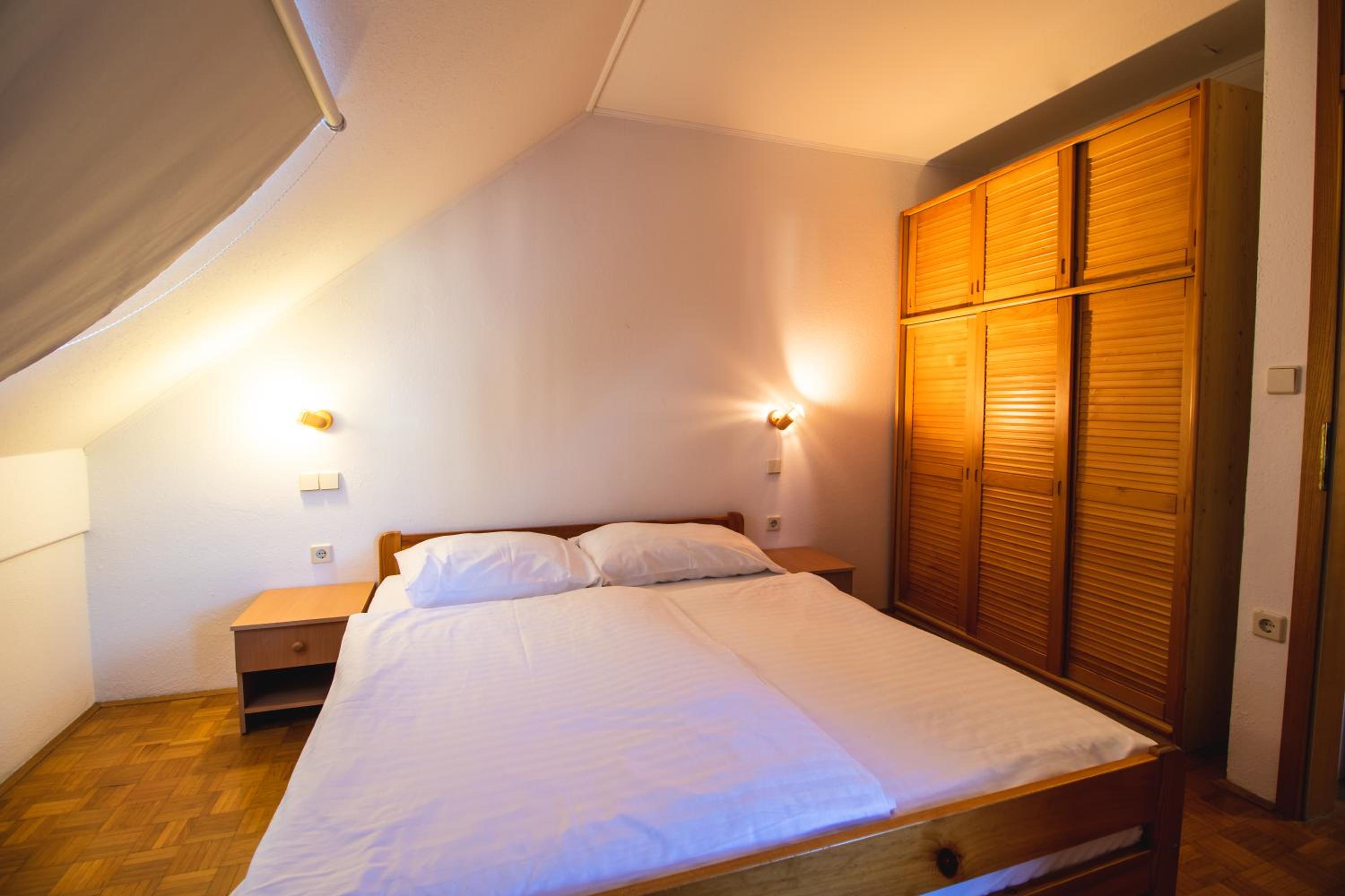 POČITNIŠKI APARTMAJI - Extraordinary apartment in Banovci view 5