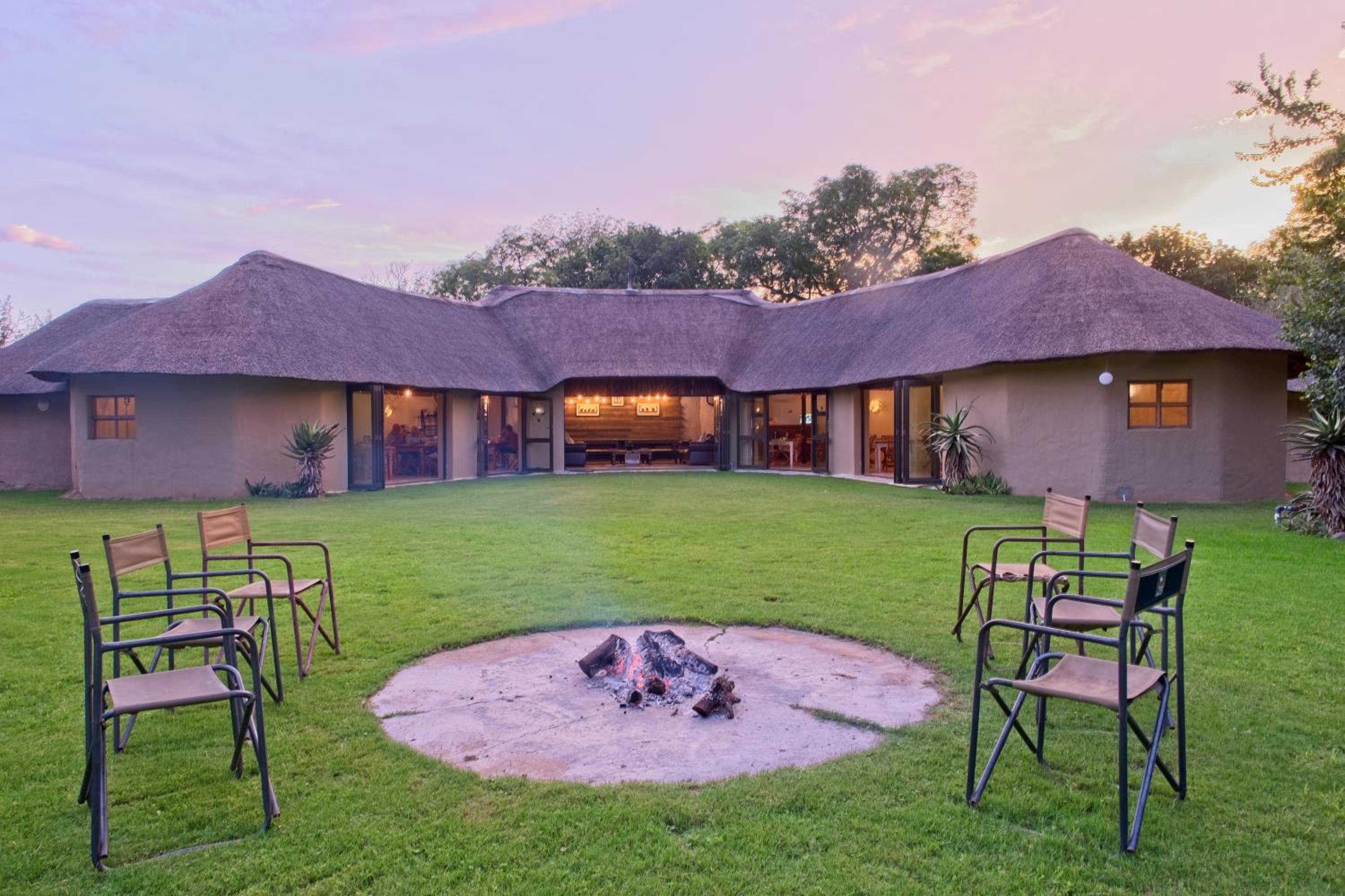 Chrislin African Lodge