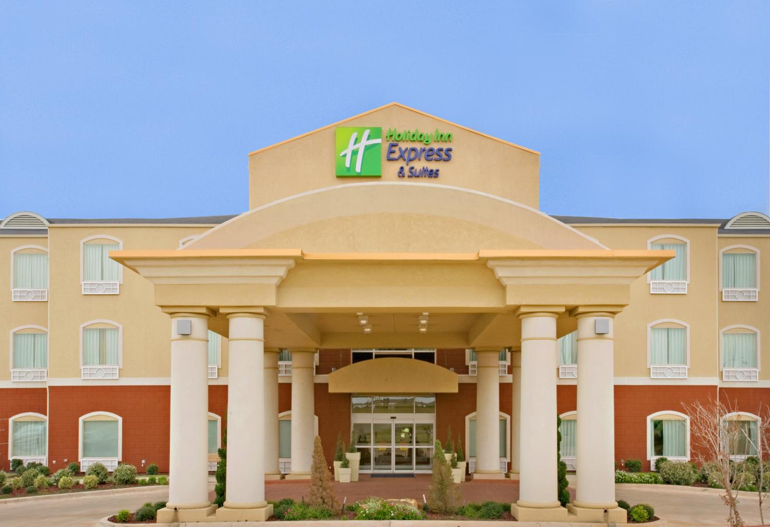 Sweetwater Vacations - Holiday Inn Express Sweetwater, an IHG Hotel - Property Image 1