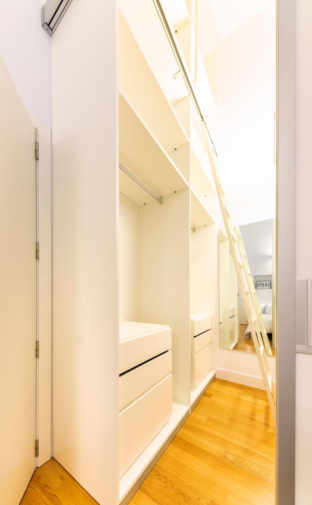 Apartamentos Alicante Centro by Renthas
