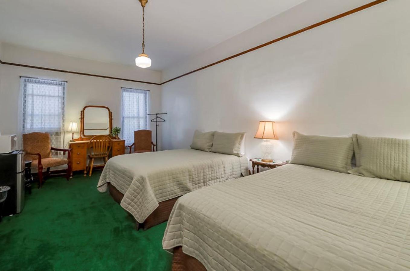Ryan Hotel