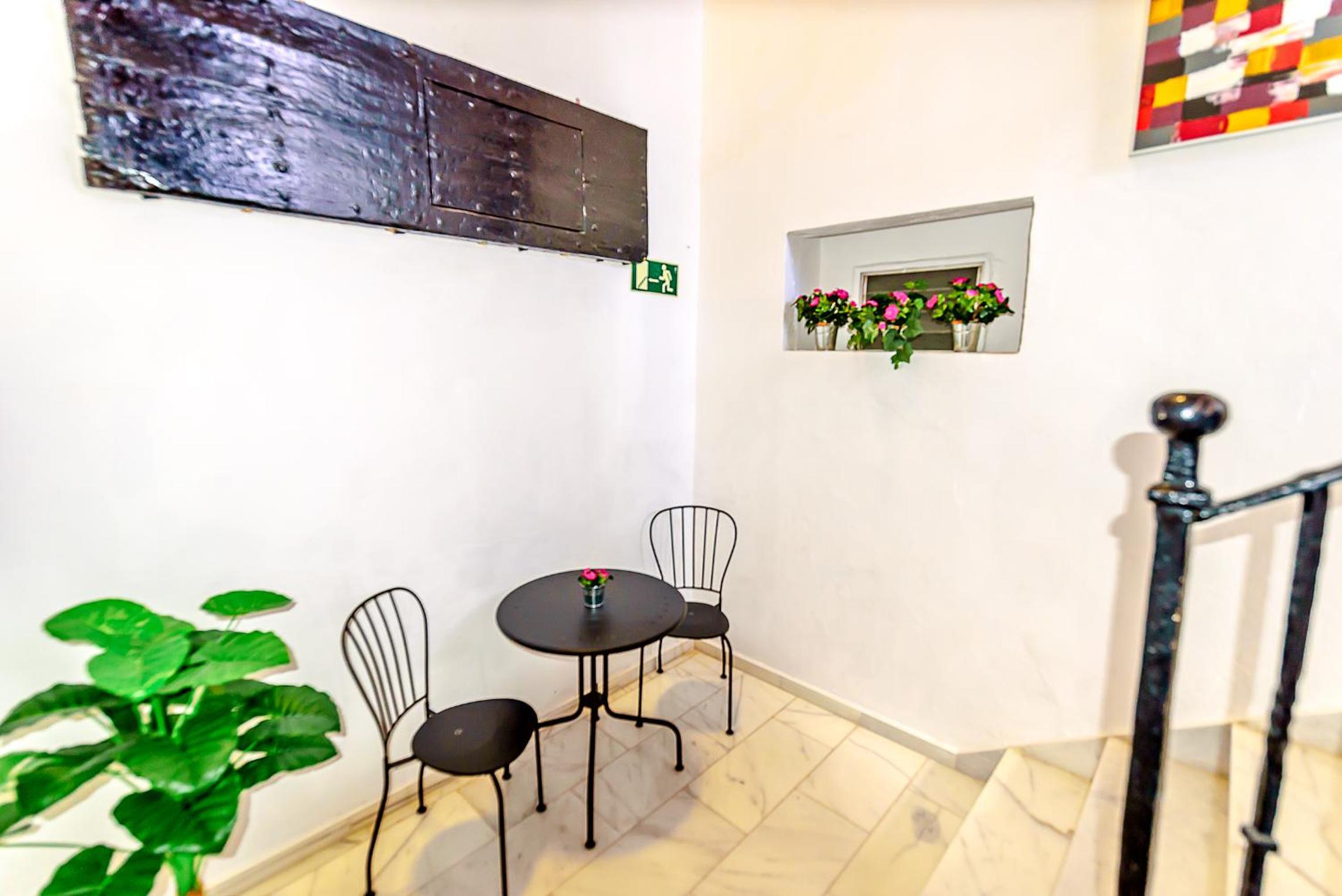 Milagros Central Apartments view 2