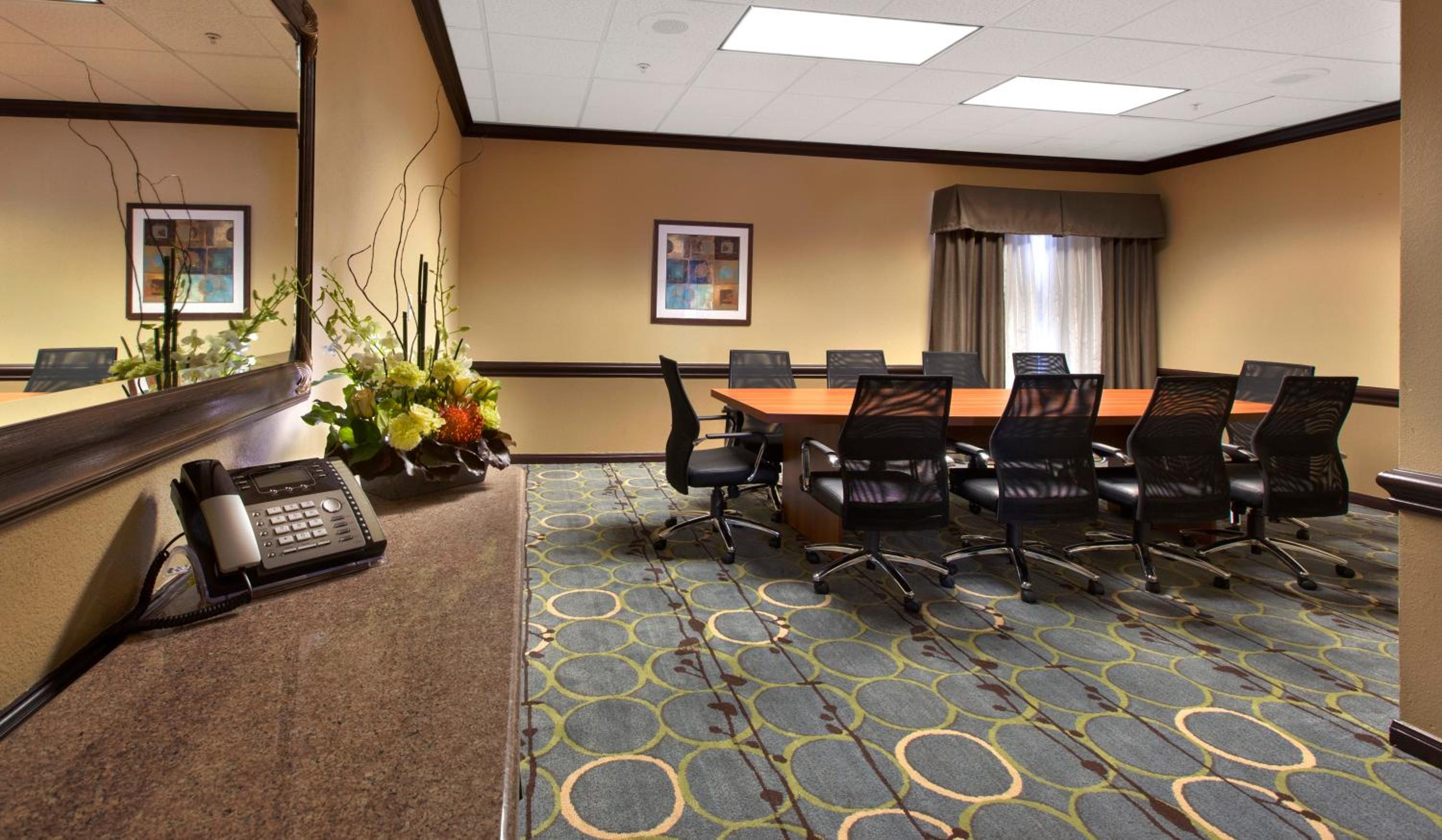 Hotel Holiday Inn & Suites Spring - The Woodlands Area By Ihg