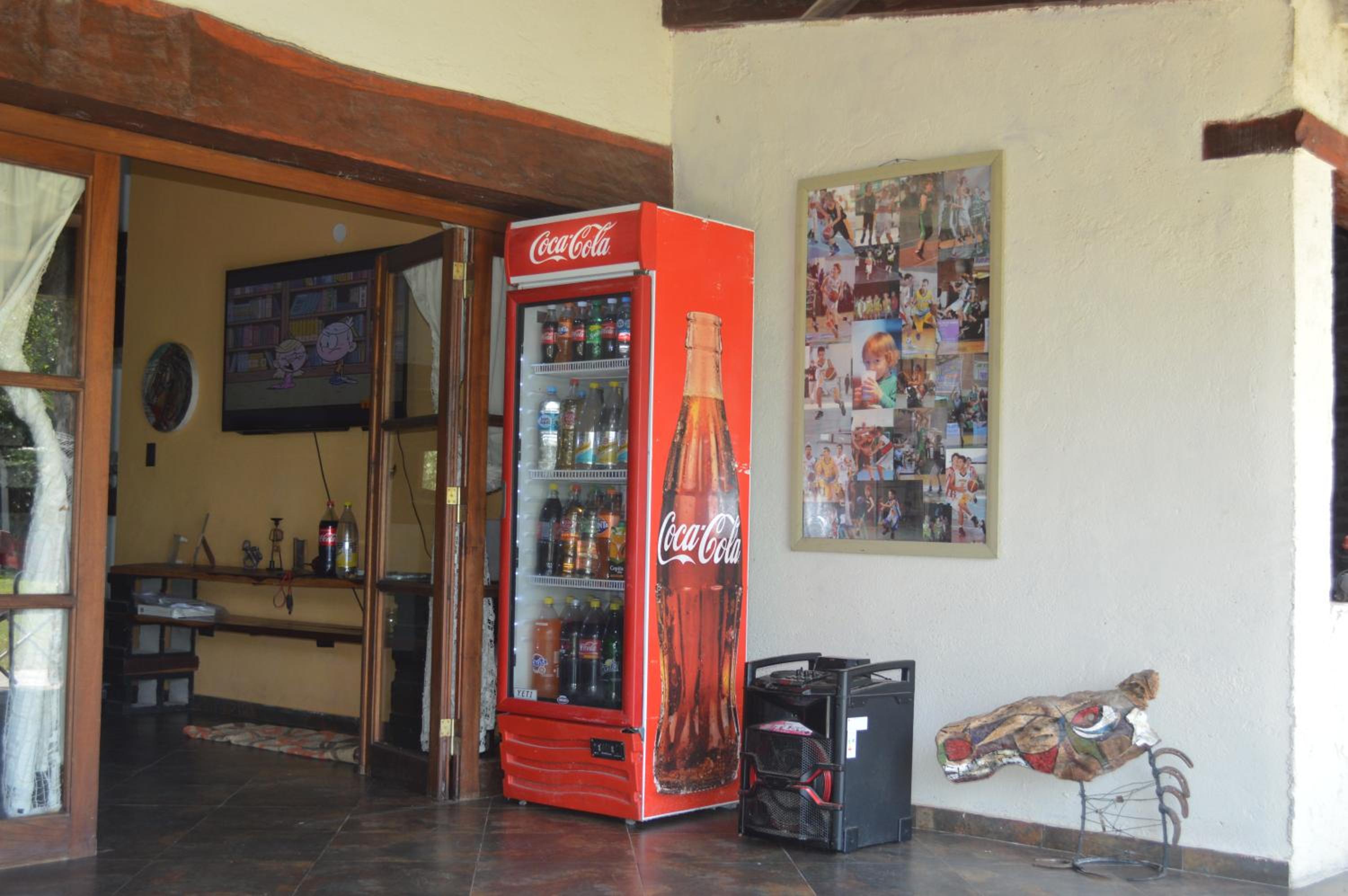 Alojamiento en casa quinta, habitación privada