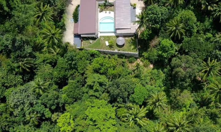 Hotel Superb pool villa 5 bedrooms - Image 1