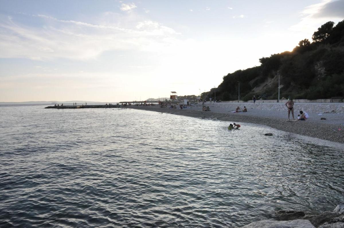 Holiday home Darko - with parking view 4