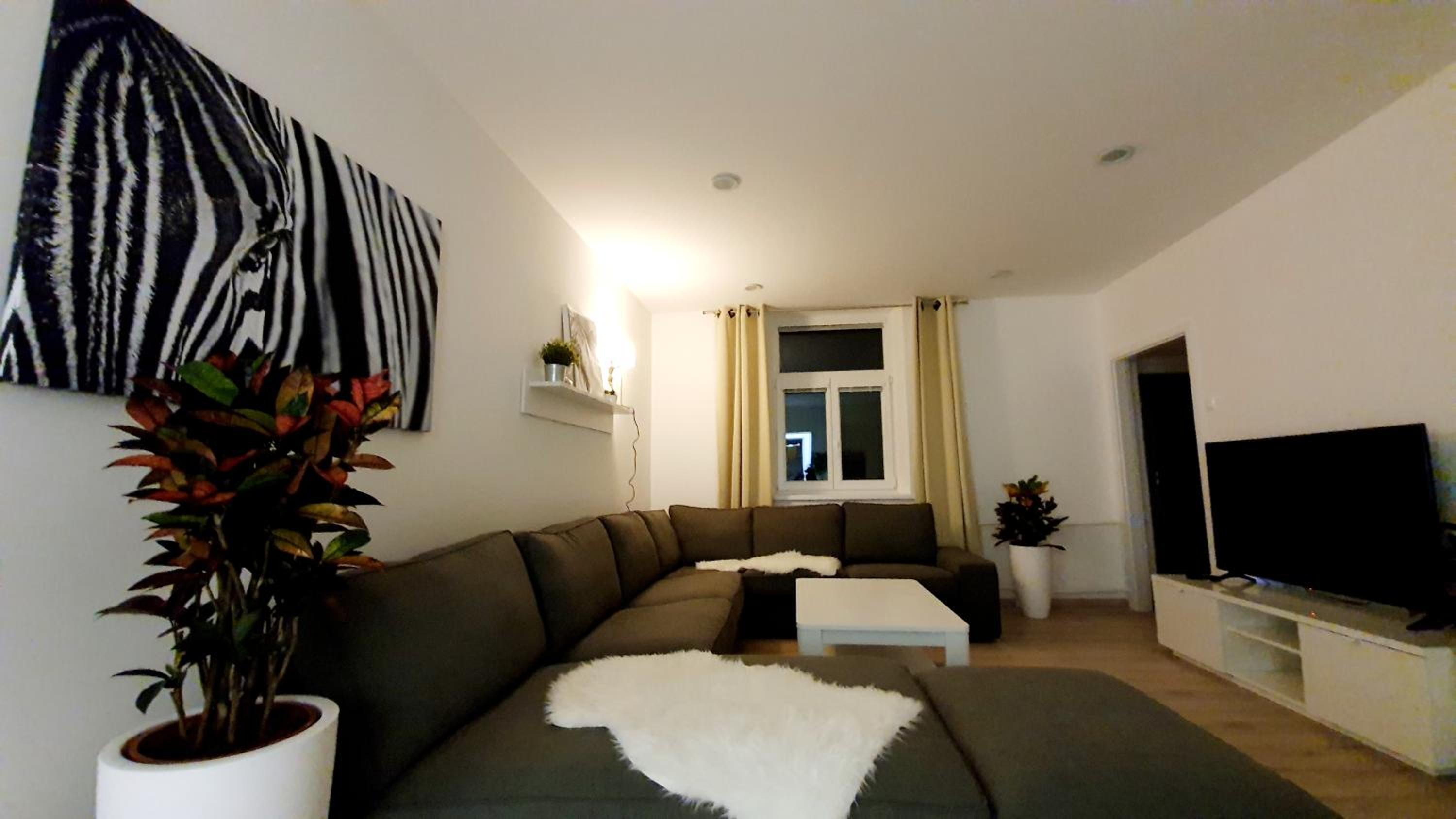 Le Monde Apartment Bratislava - amazing 5BDR in downtown view 5