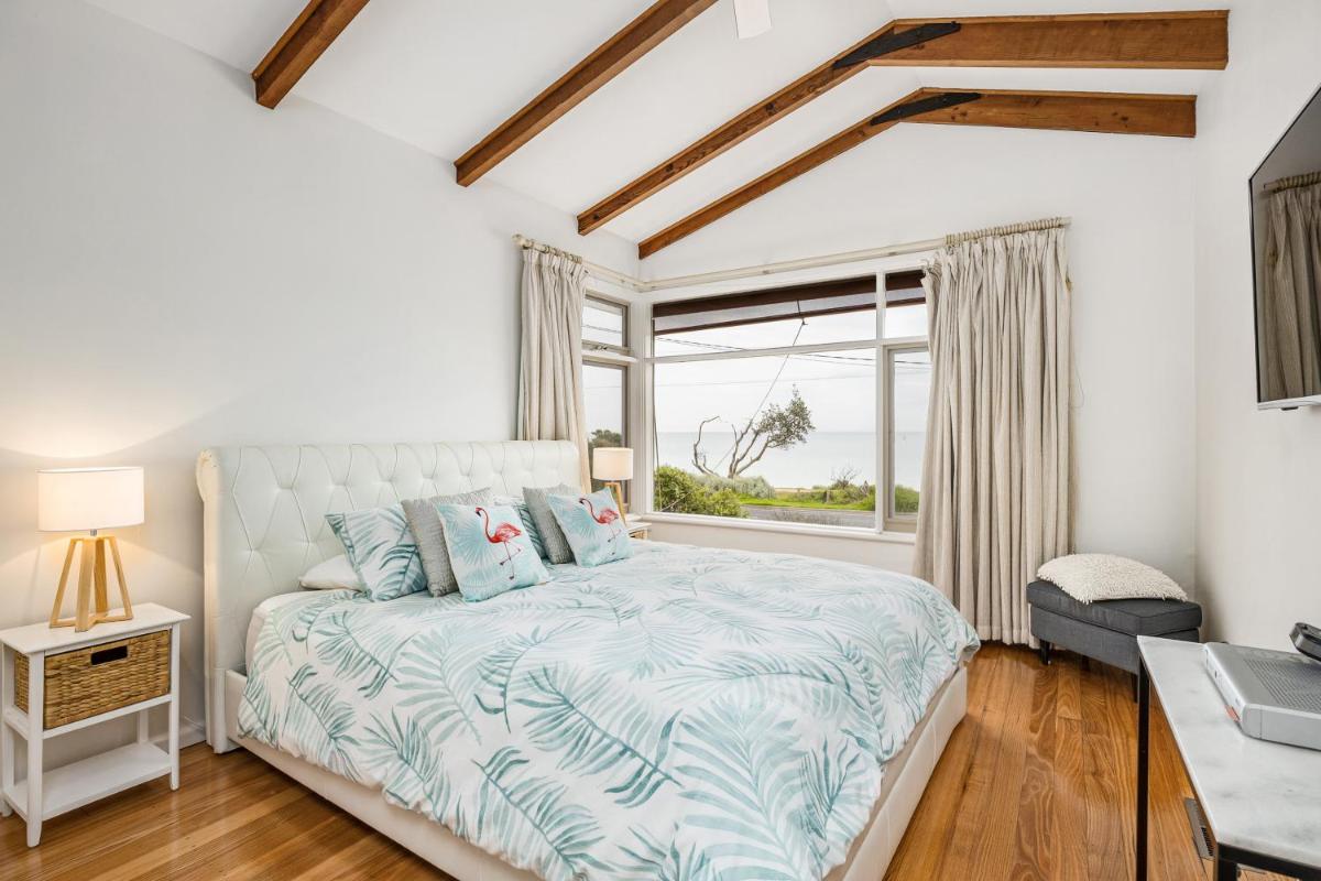 Beach Front Beauty - Ocean front views